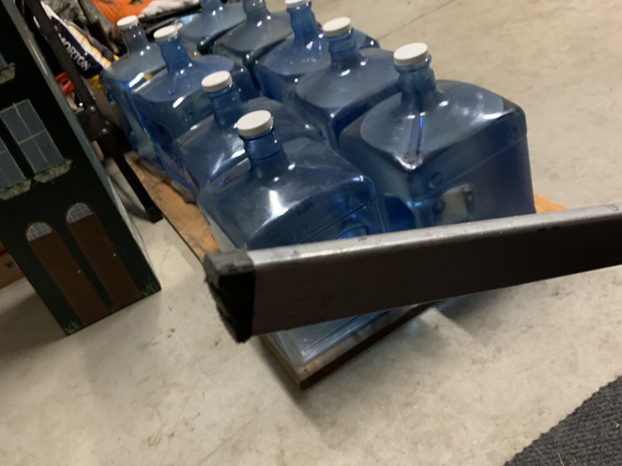 Thay thế chân cho thang gấp Cosco Three Step Max Steel 11-835-pbl4