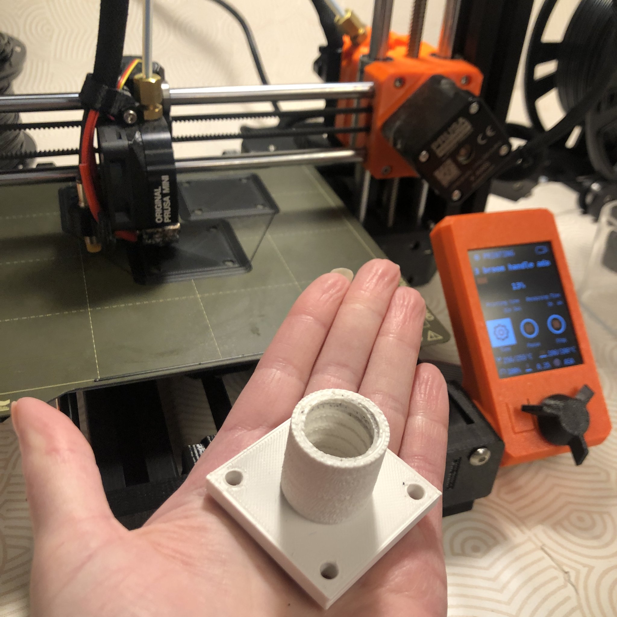 Bộ chuyển đổi tay cầm chổi cho giá đỡ rối