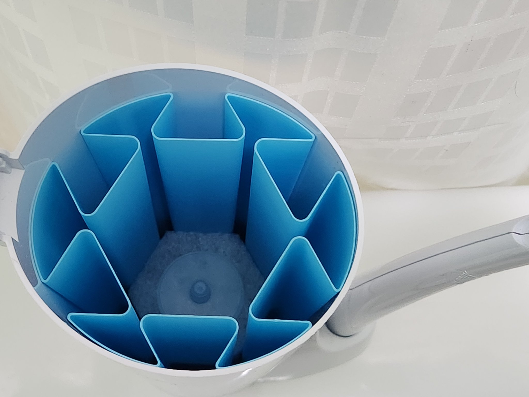 Giá đỡ cho bộ dụng cụ Clorox ToiletWand