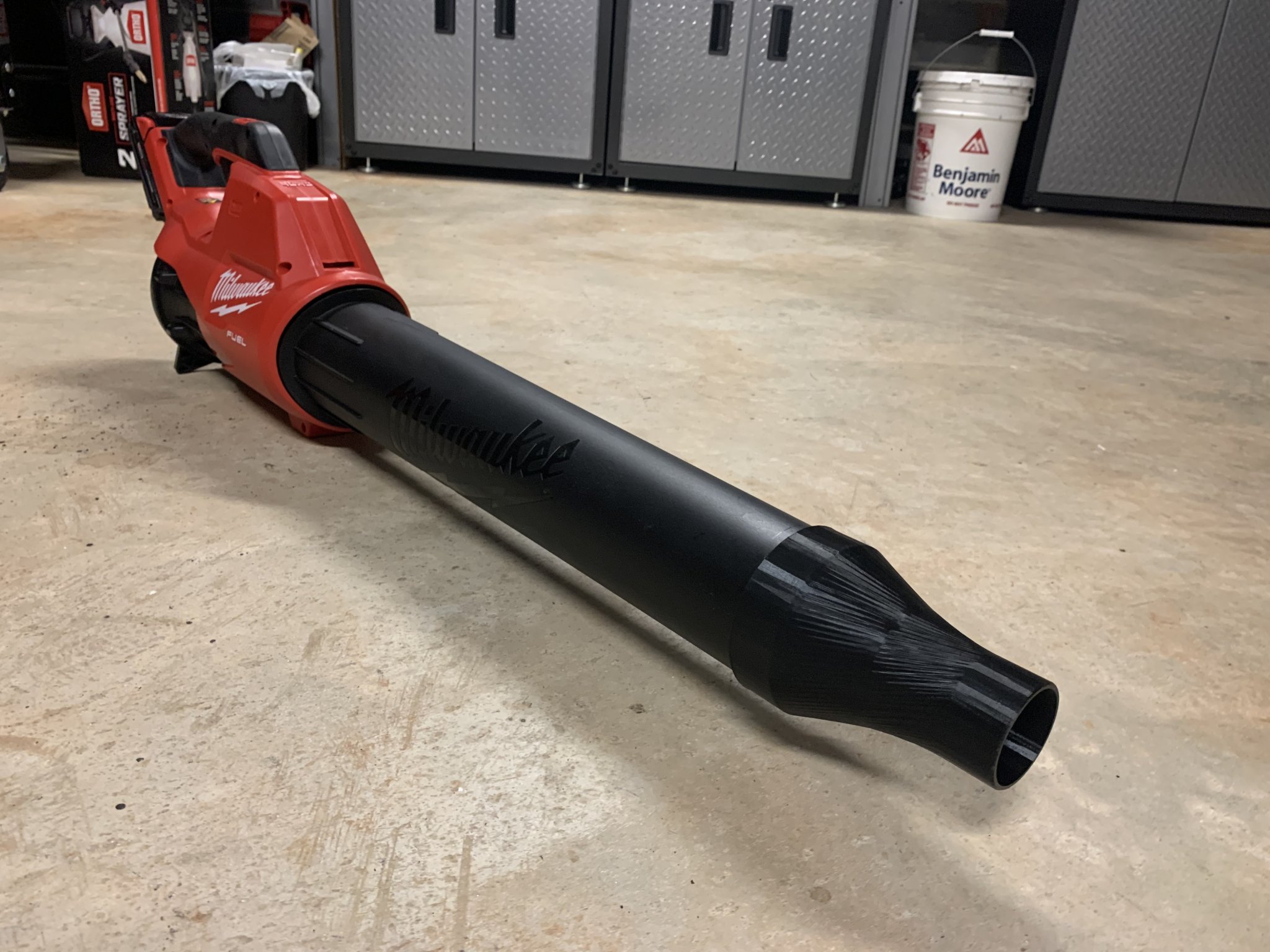 Vòi tròn cho máy thổi lá Milwaukee M18