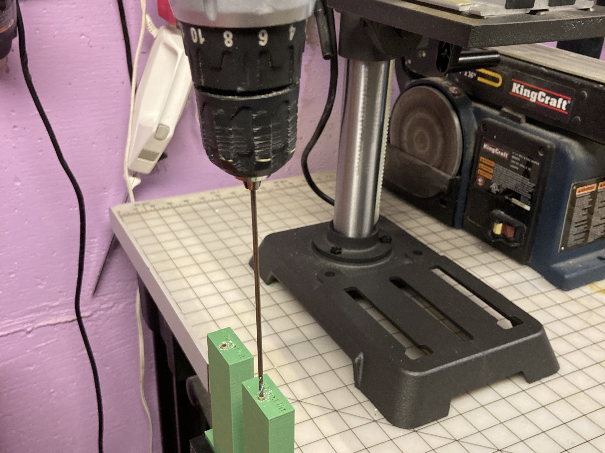 Giá đỡ thanh dowel cho tay cầm rối nghệ thuật