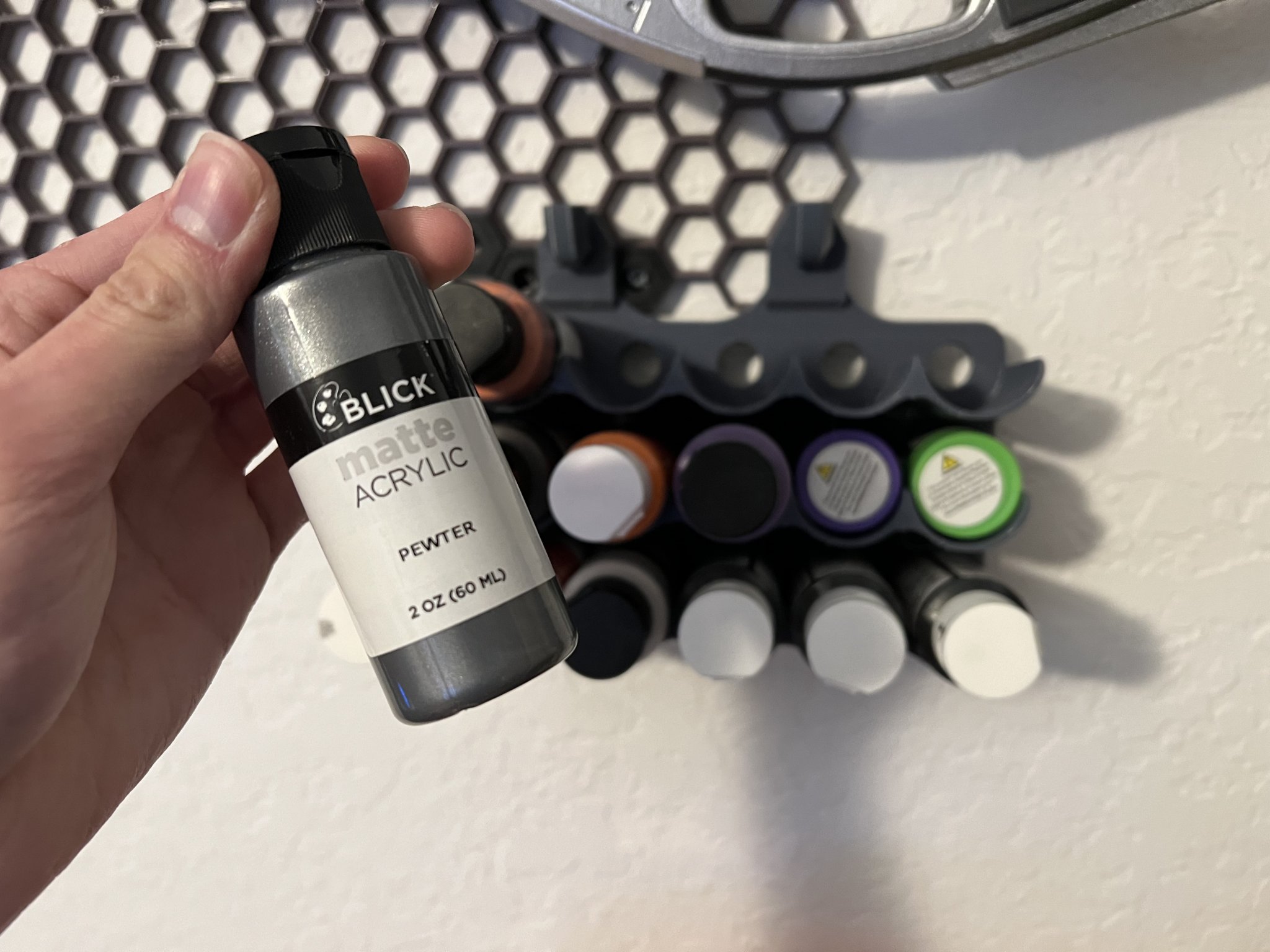 Giá đỡ chai sơn 2oz/35mm cho tường lưu trữ tổ ong