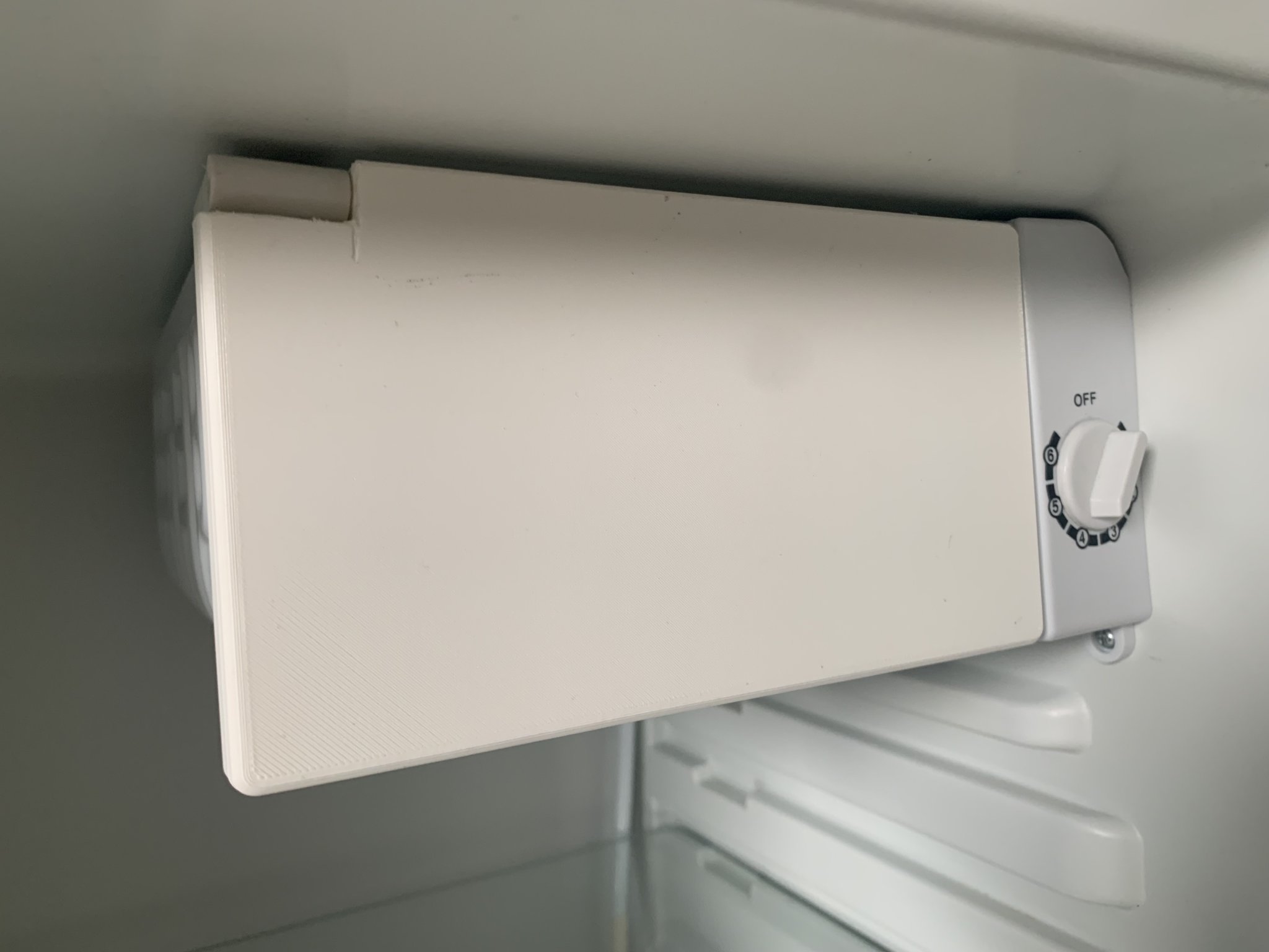 Cửa tủ đông và tấm gia cố cho tủ lạnh Frigelux