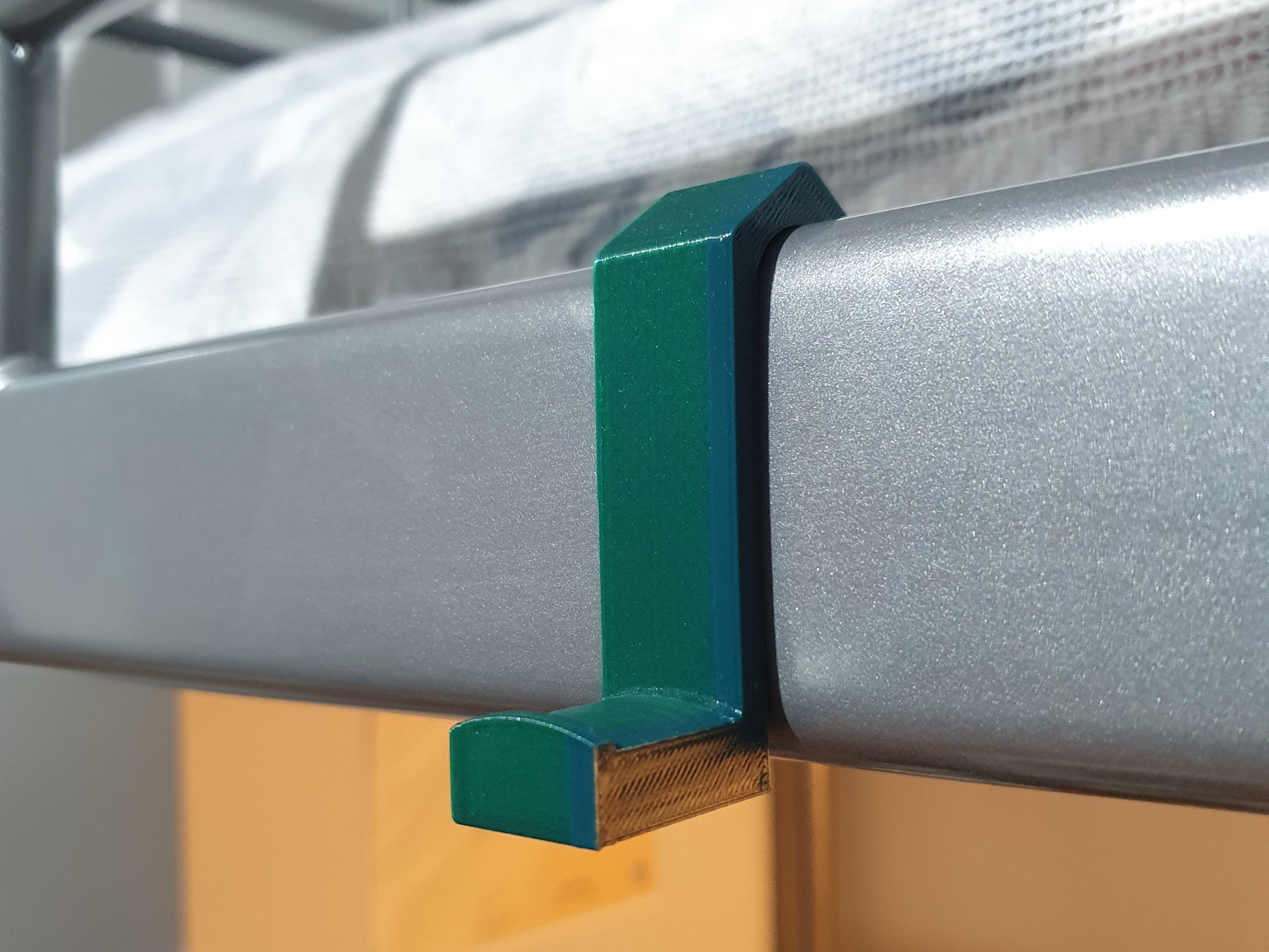 Móc treo cho giường tầng IKEA SVÄRTA, VITVAL, TUFFING