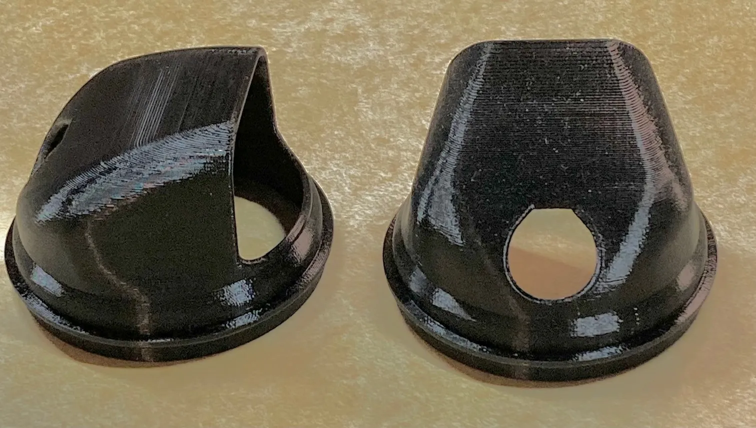 Lỗ thông gió cockpit máy bay Piper Cherokee PA28