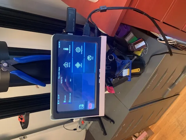 Giá đỡ pad FLsun V400 gắn trên máy in 3D