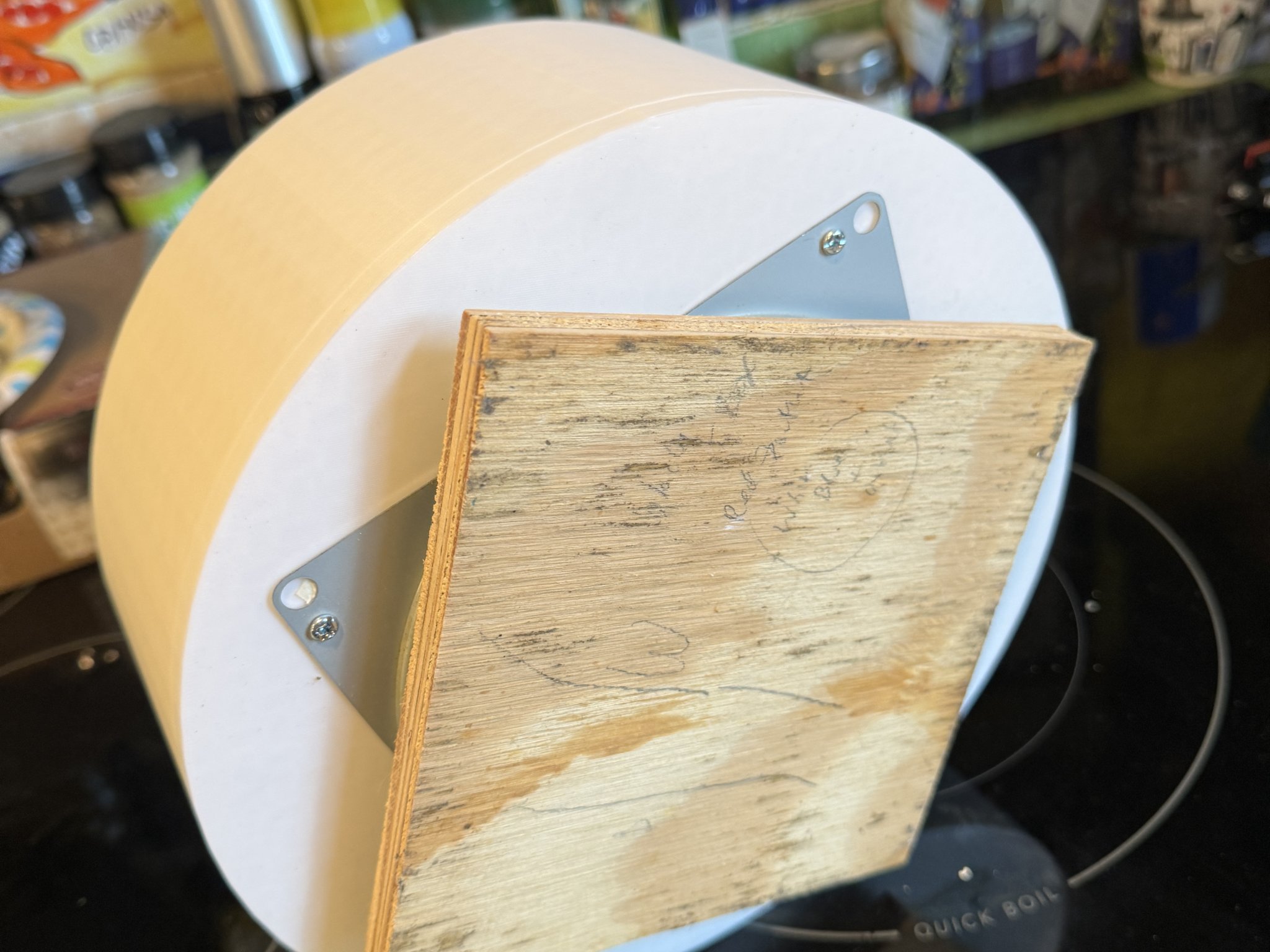 Giá đỡ dụng cụ nhà bếp với chức năng xoay 360 độ