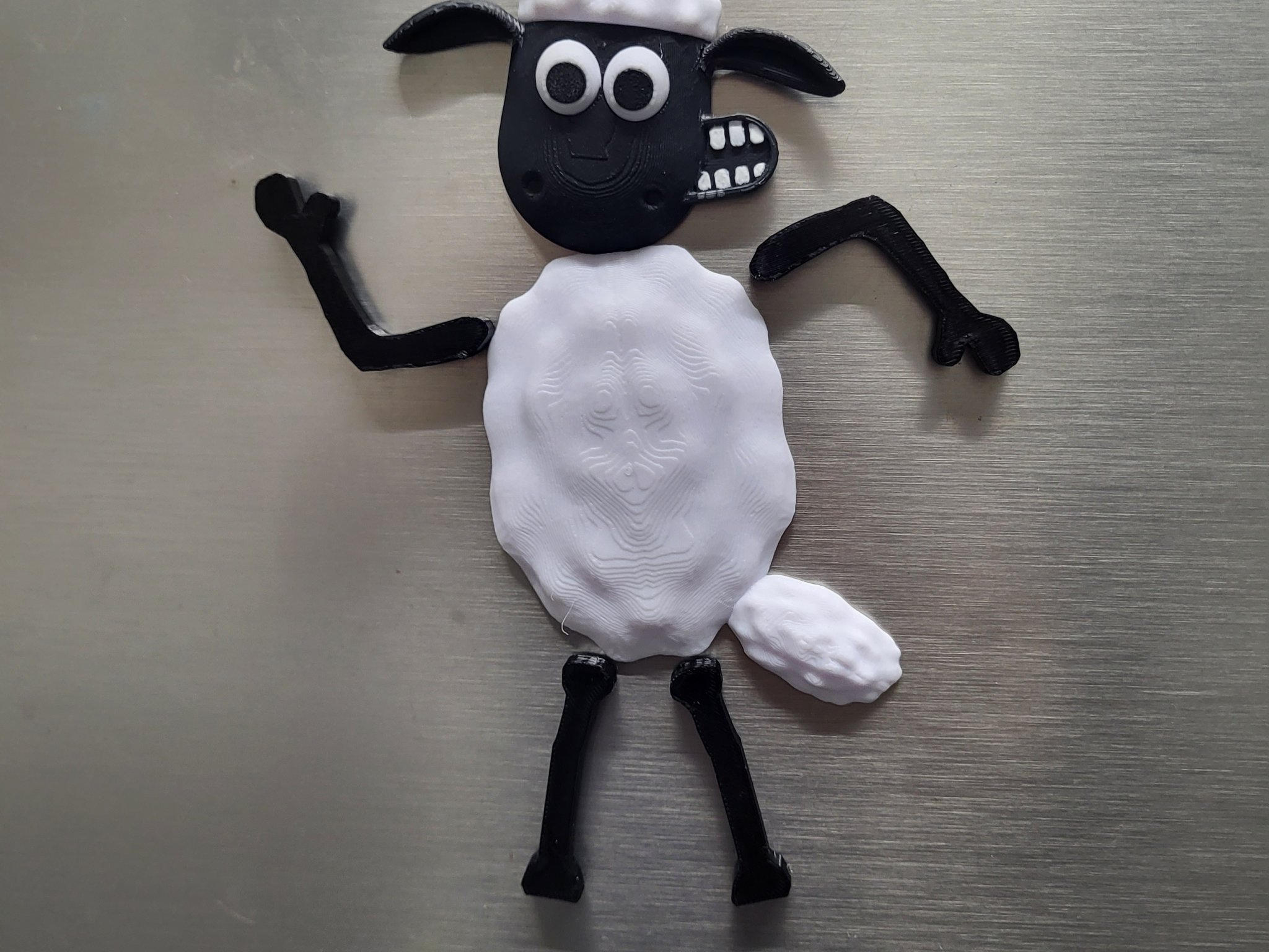 Nam châm tủ lạnh Shaun the Sheep cho bé gái