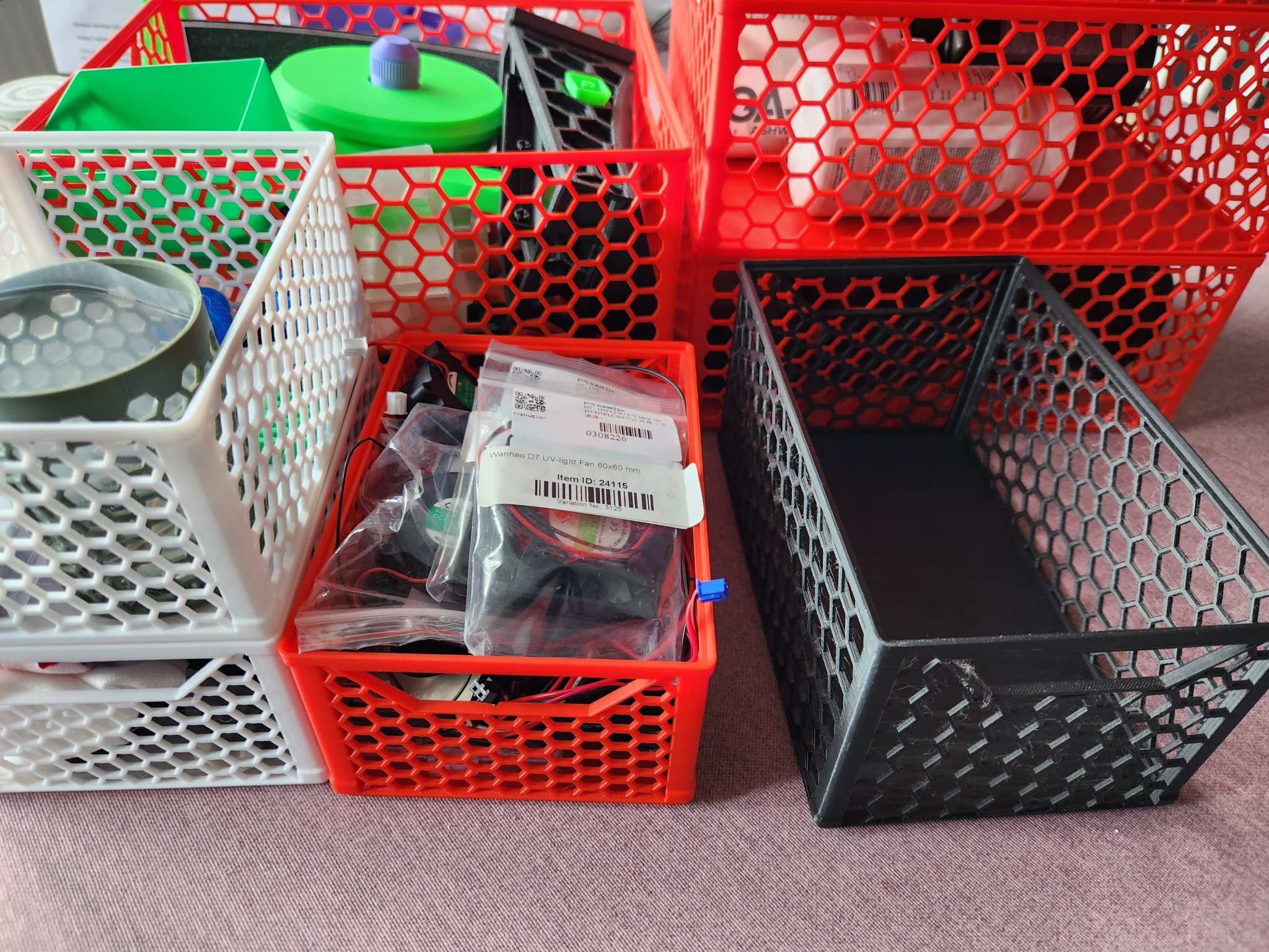 Hộp lưu trữ hình lục giác xếp chồng nhiều kích thước