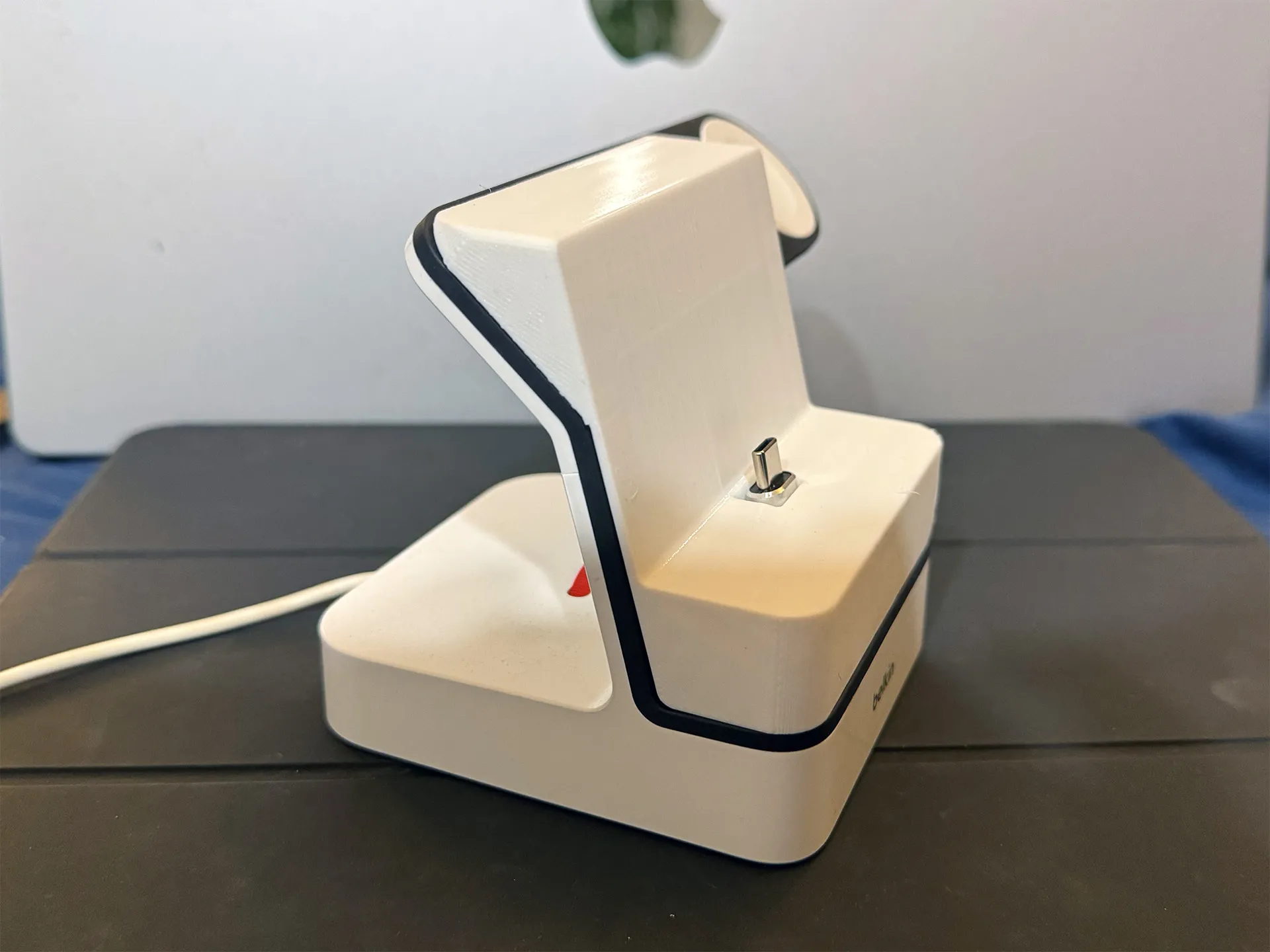 Bộ chuyển đổi Belkin PowerHouse cho dock sạc Type-C