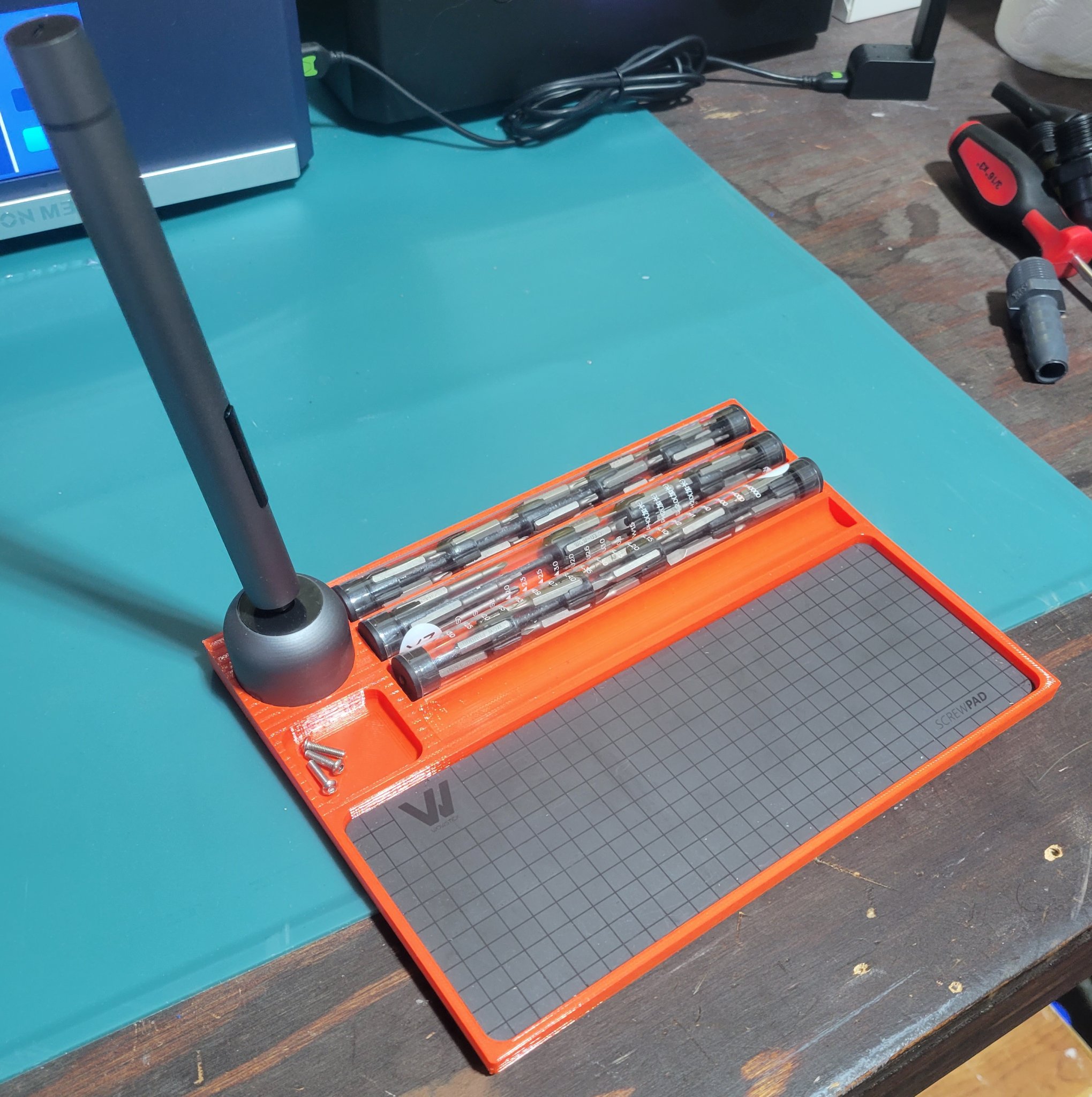 Khay làm việc cho máy khoan vi mô WOW Stick của Scambler