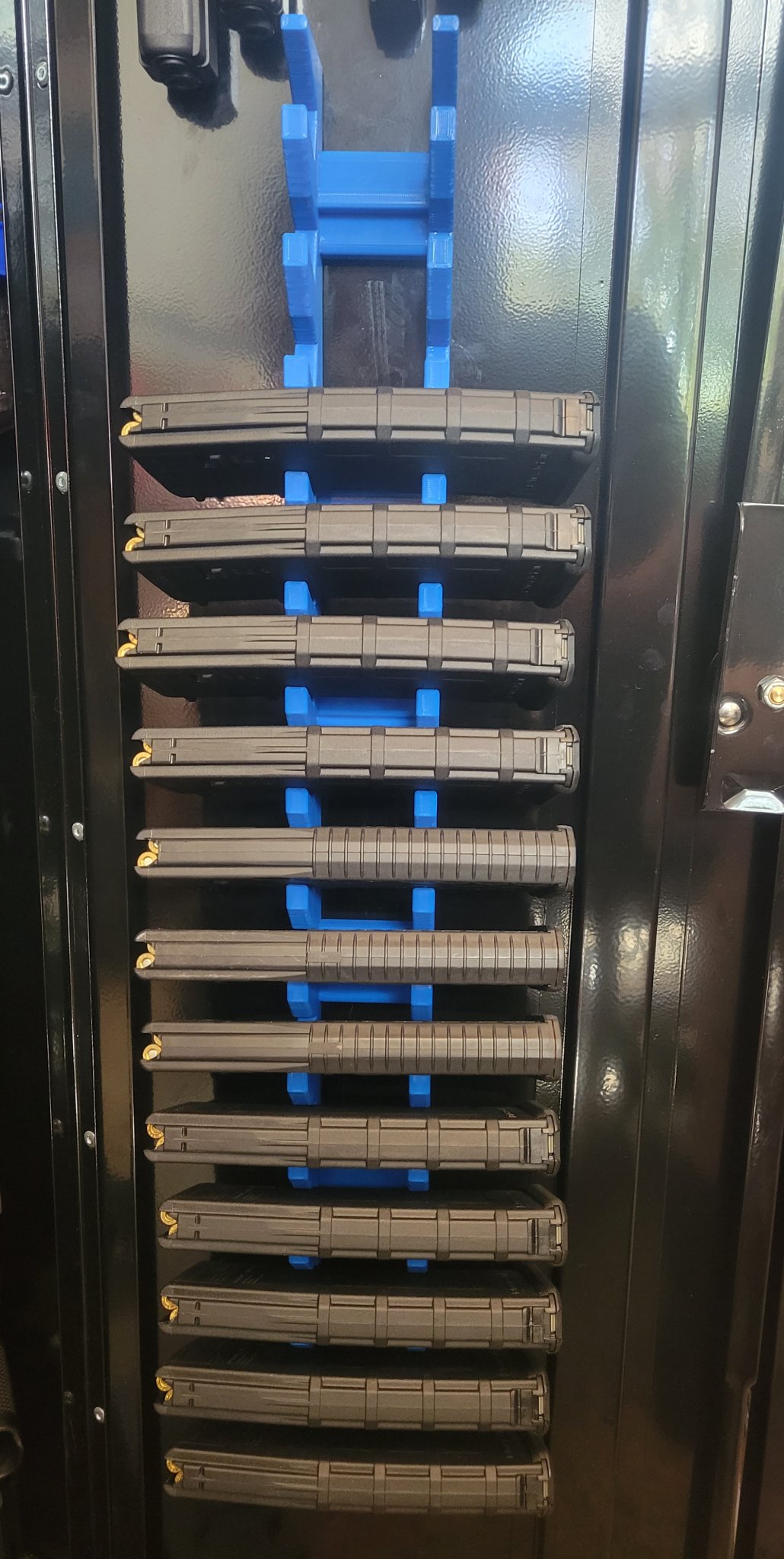 Giá đỡ tạp chí AR15 đứng bằng nam châm