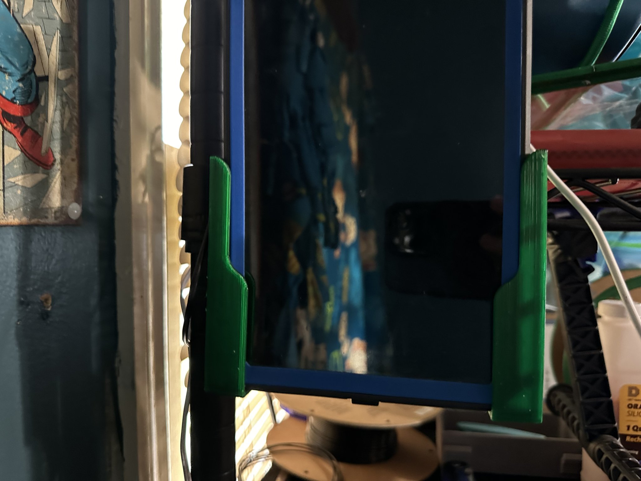 Móc treo giá đỡ điện thoại và máy tính bảng bằng kim loại ...