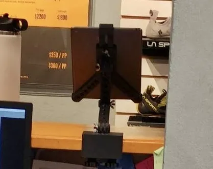 Giá đỡ kẹp bàn cho iPad và mic nhạc