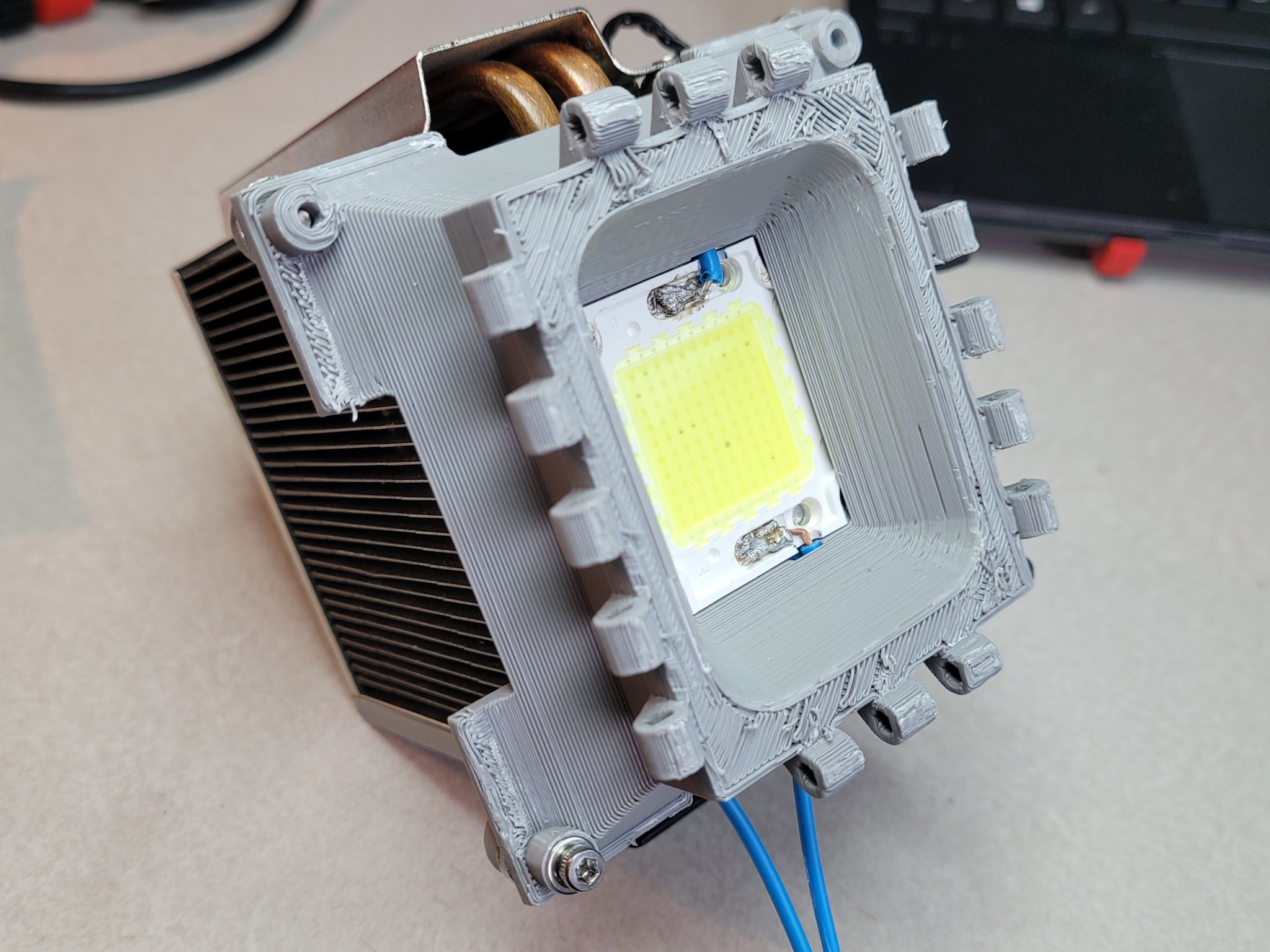 Bộ chuyển đổi LED 100W cho tản nhiệt CPU