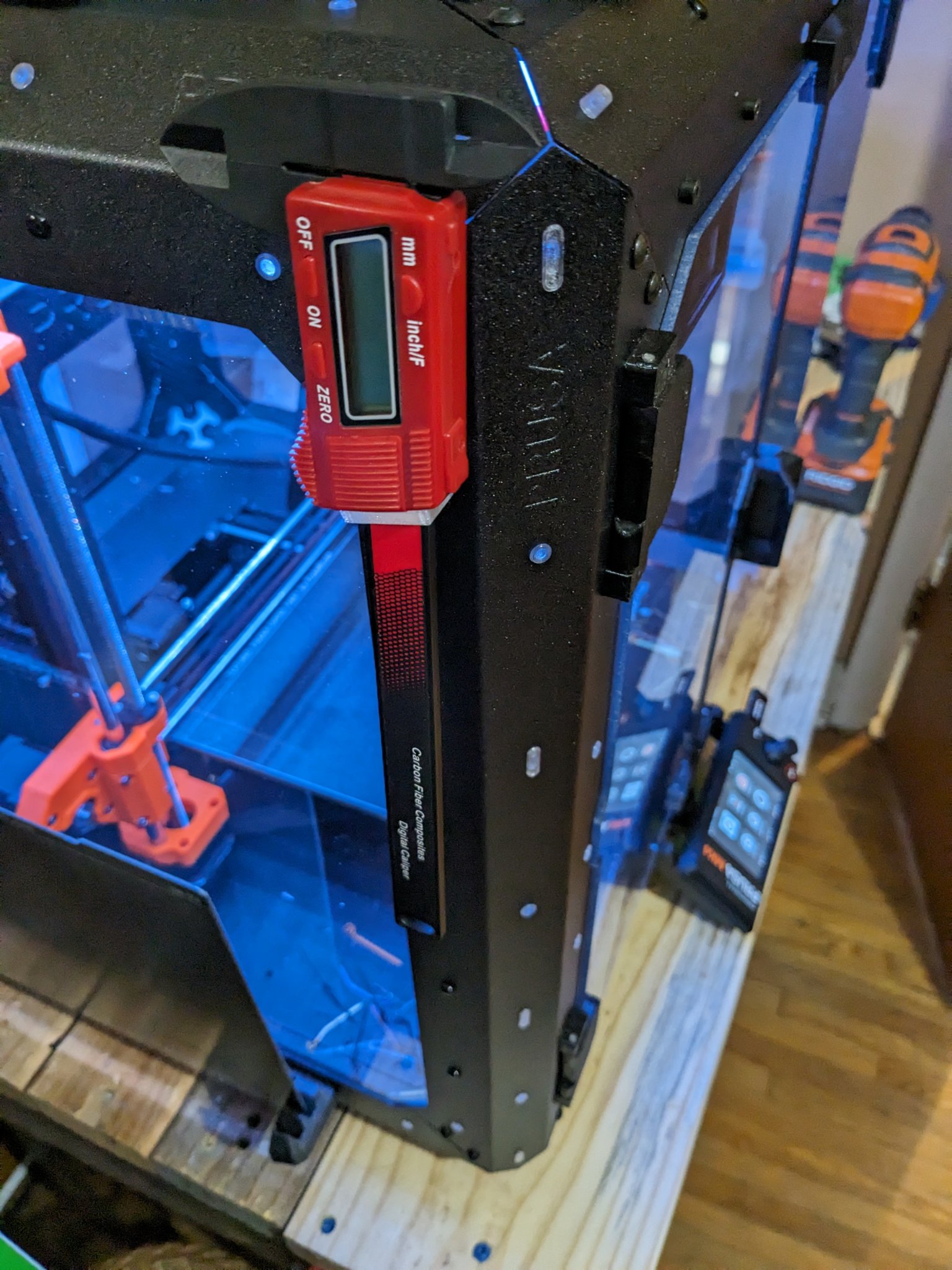 Giá đỡ thước kẹp cho vỏ máy in Prusa