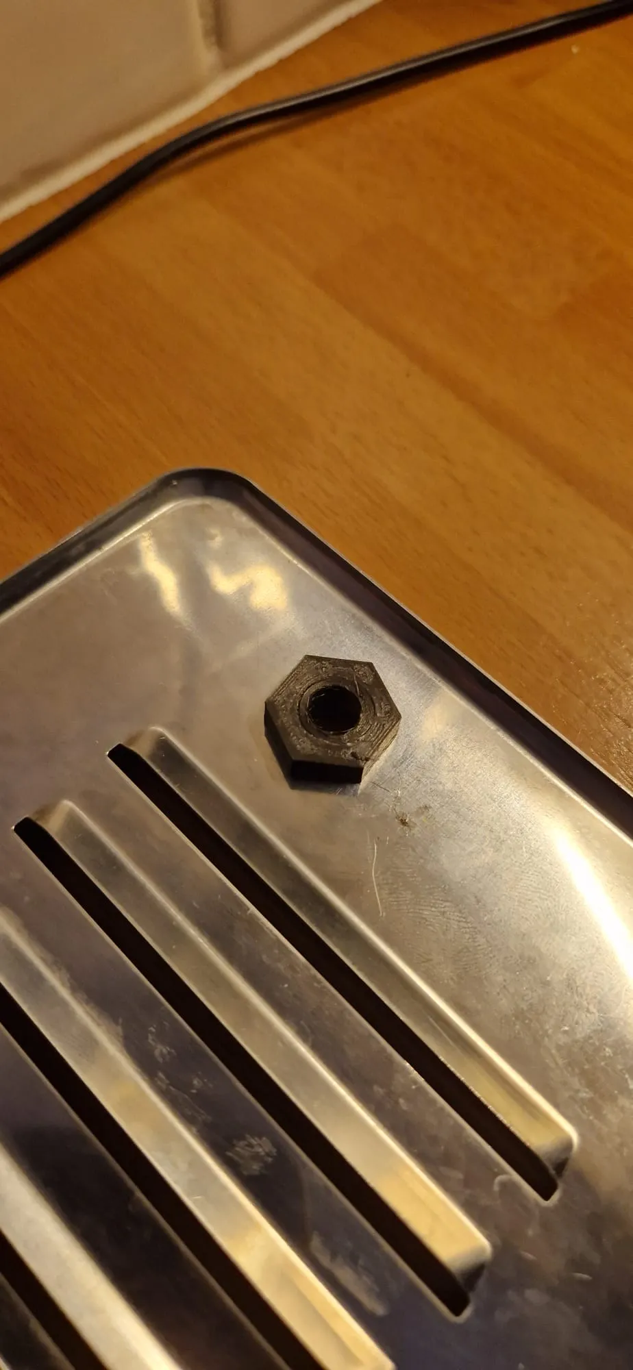 Sửa chữa giá đỡ ống tạo bọt sữa Siemens EQ 6