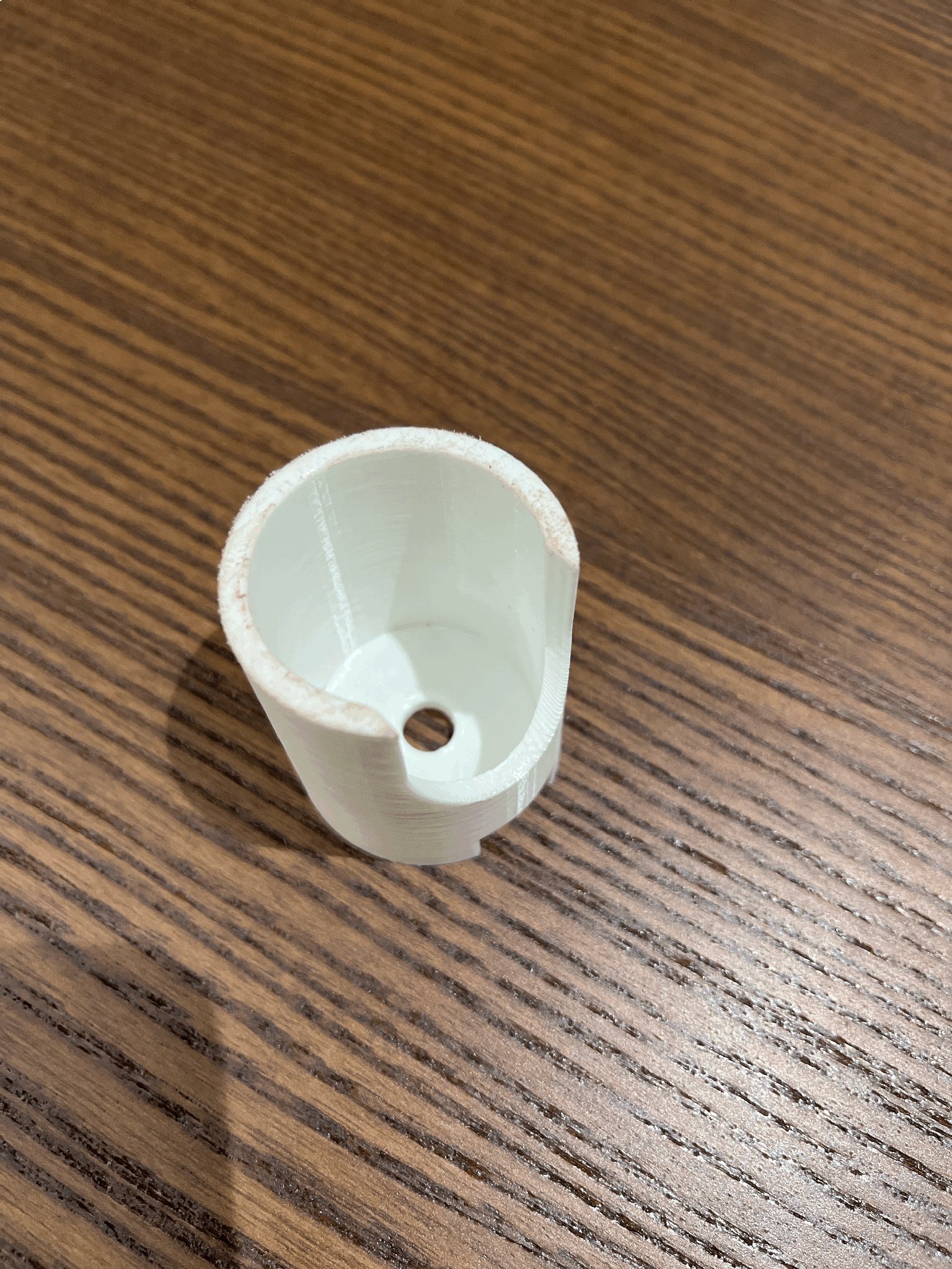 Giá đỡ ống xịt phòng tắm gắn tường