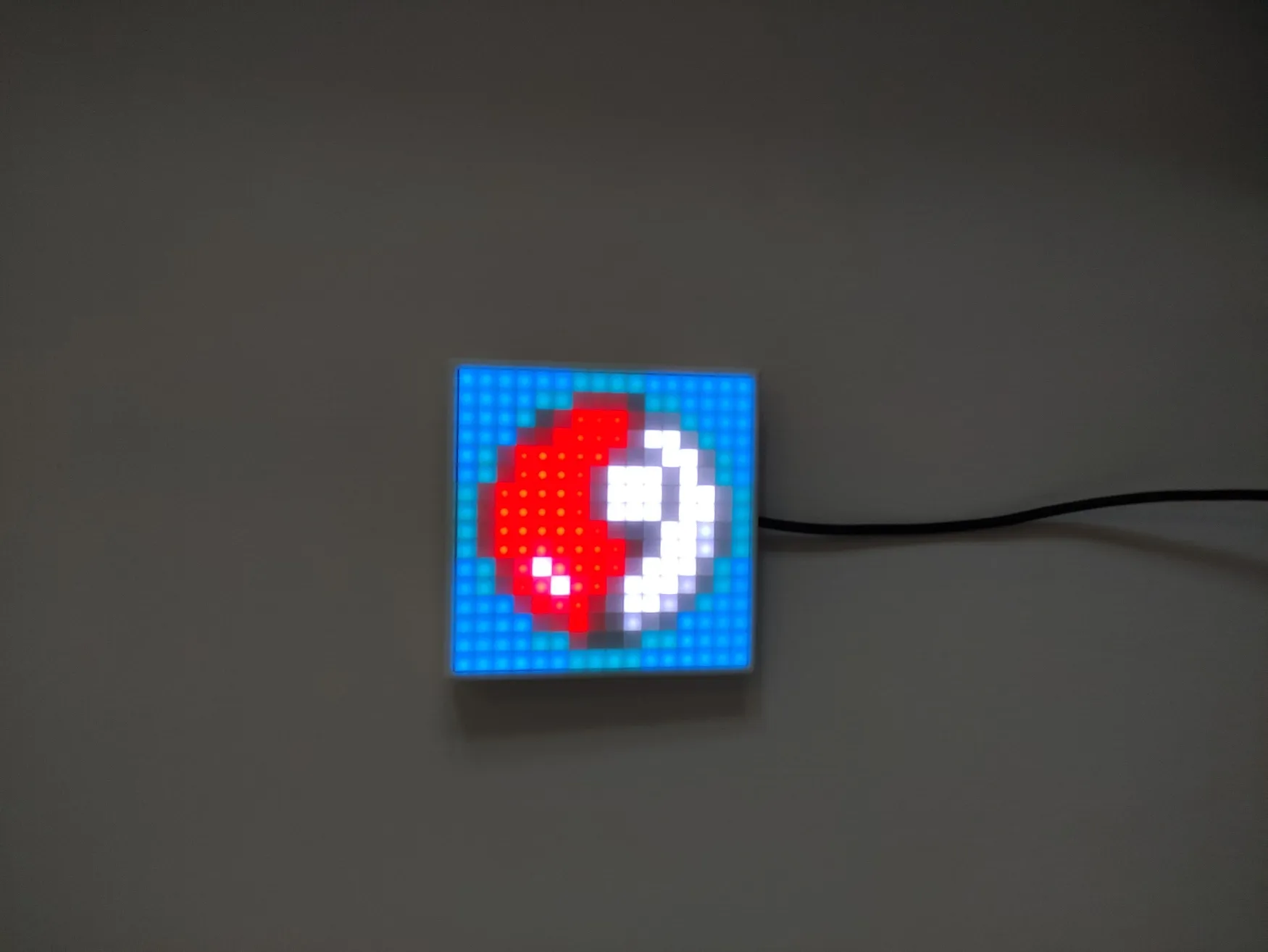 Hộp đựng ma trận LED 16x16 điều khiển bằng ESP32