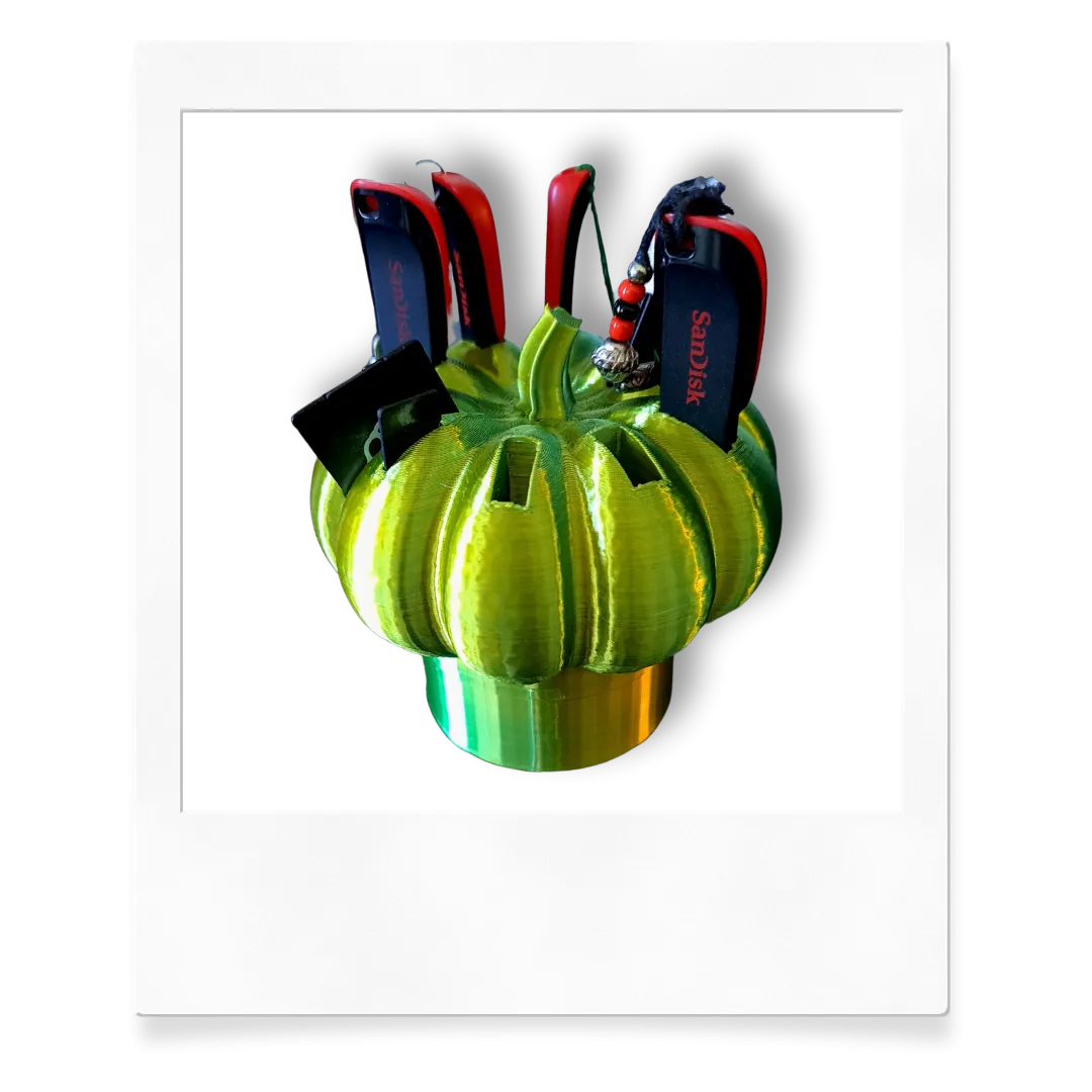 Giá đỡ USB hình bí ngô cho bàn làm việc ngày Halloween