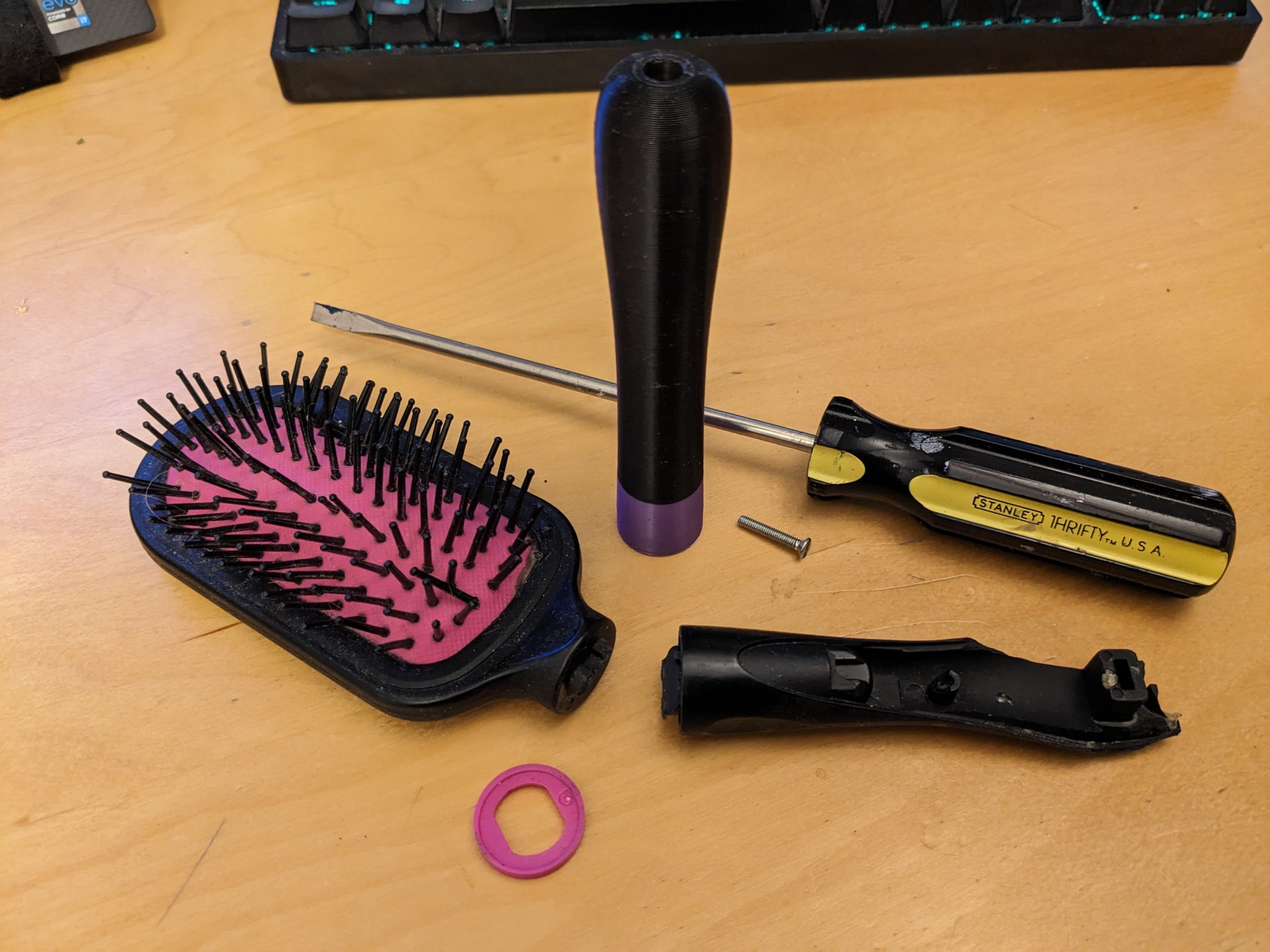 Cán cầm cho bàn chải tóc hỏng