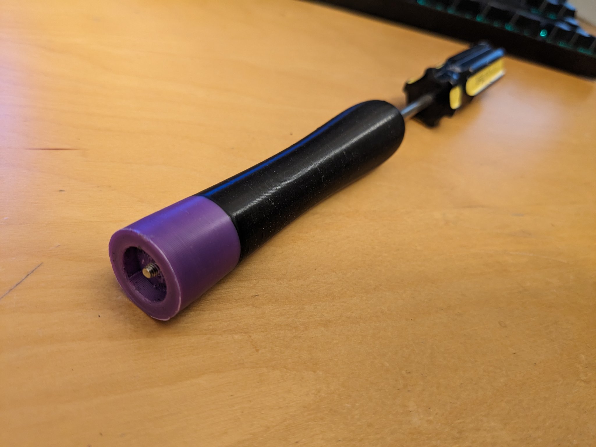 Cán cầm cho bàn chải tóc hỏng