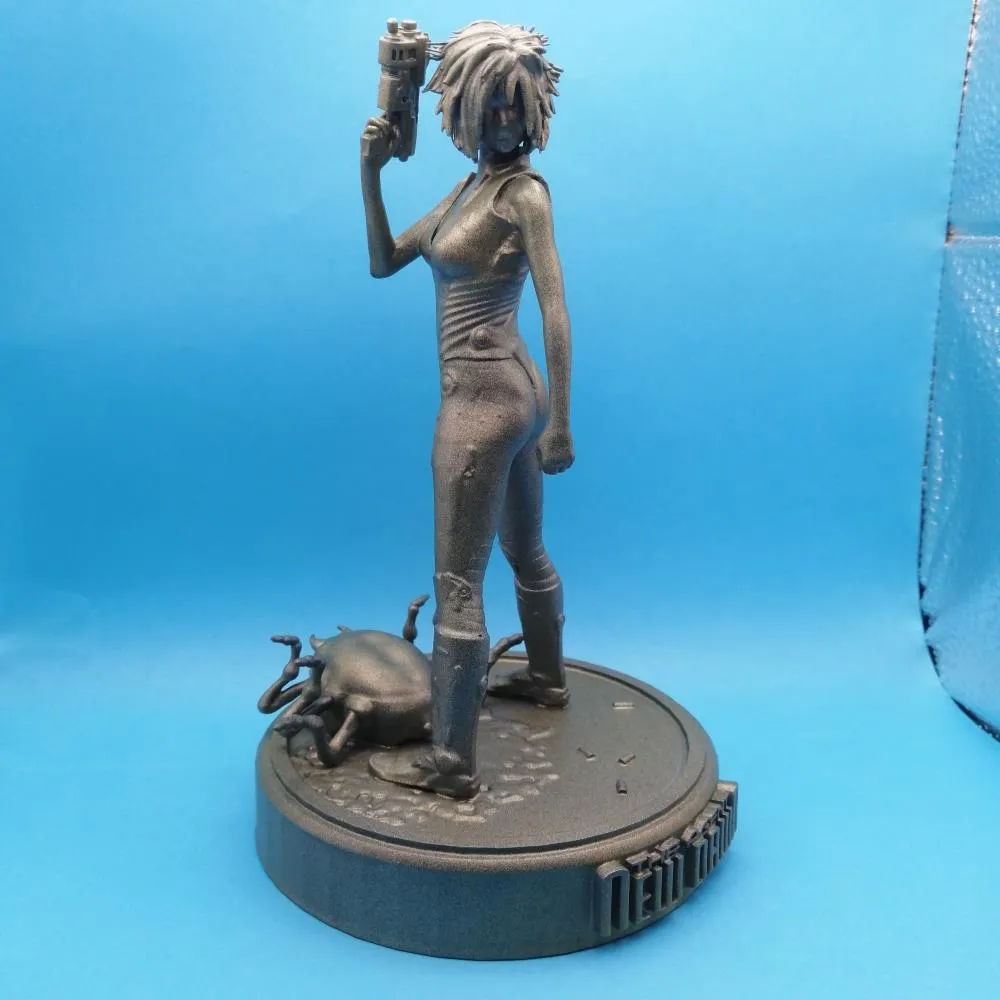 TƯỢNG NHÂN VẬT LOTIA TRONG 'THE AGENT: NEW DAWN