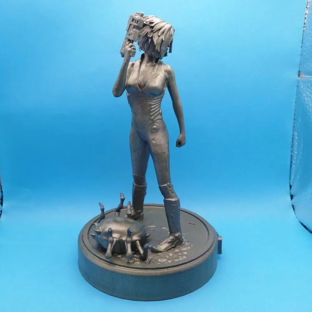 TƯỢNG NHÂN VẬT LOTIA TRONG 'THE AGENT: NEW DAWN