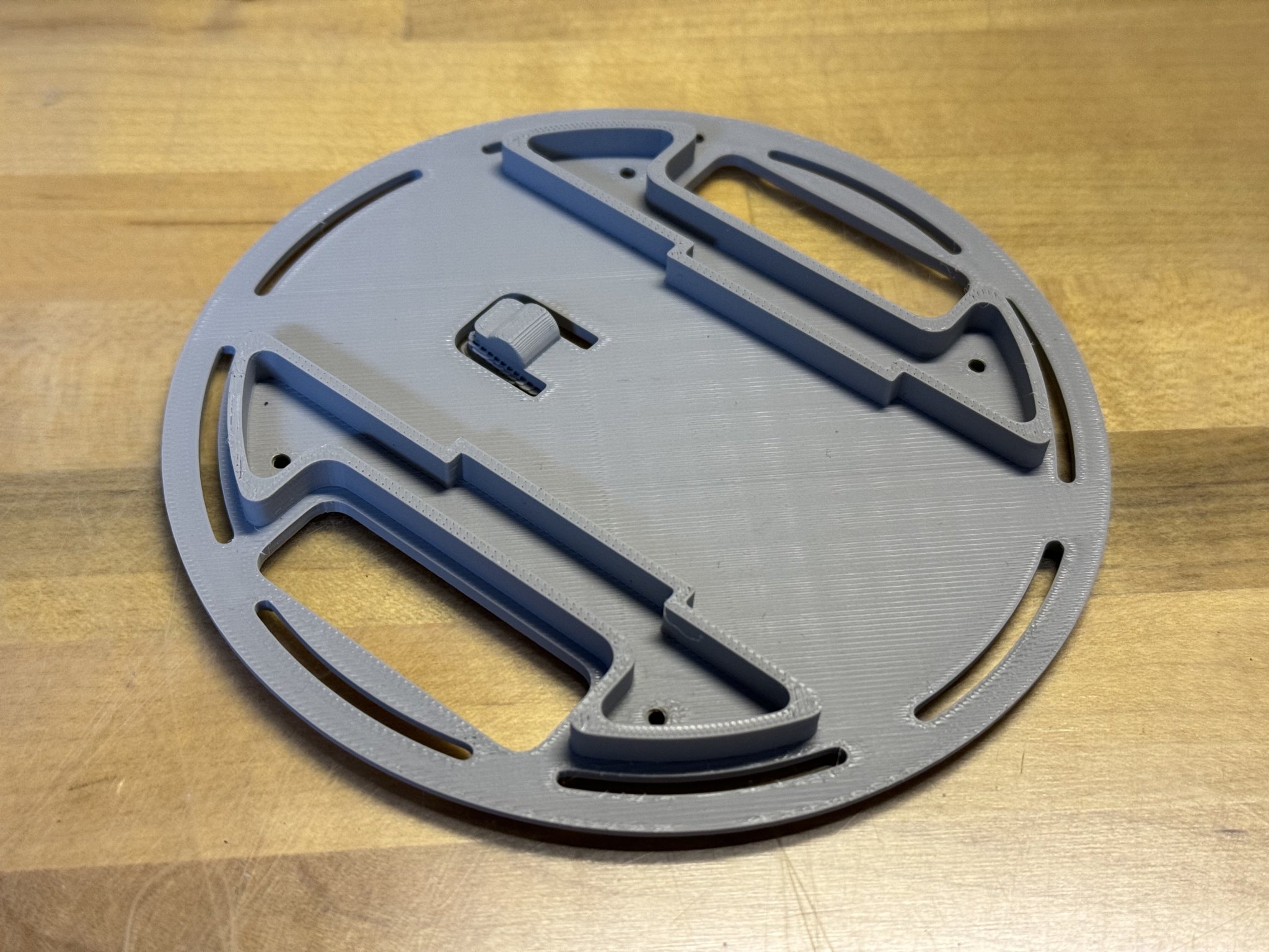 Thay thế giá đỡ cho vỏ iPad bền chắc hơn