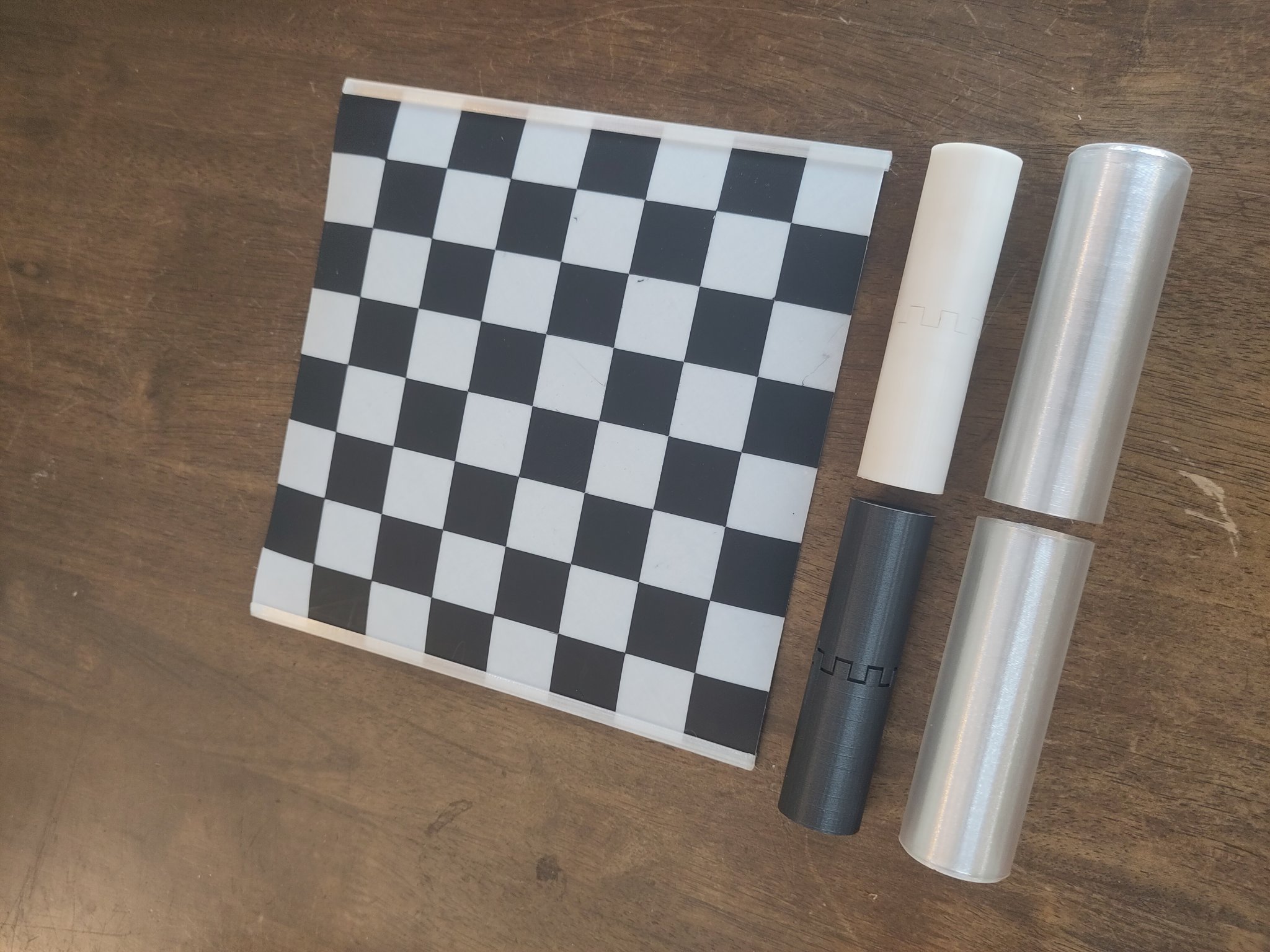 Bàn cờ cuộn TPU với tay áo và đường dẫn cho bộ cờ siêu nh...