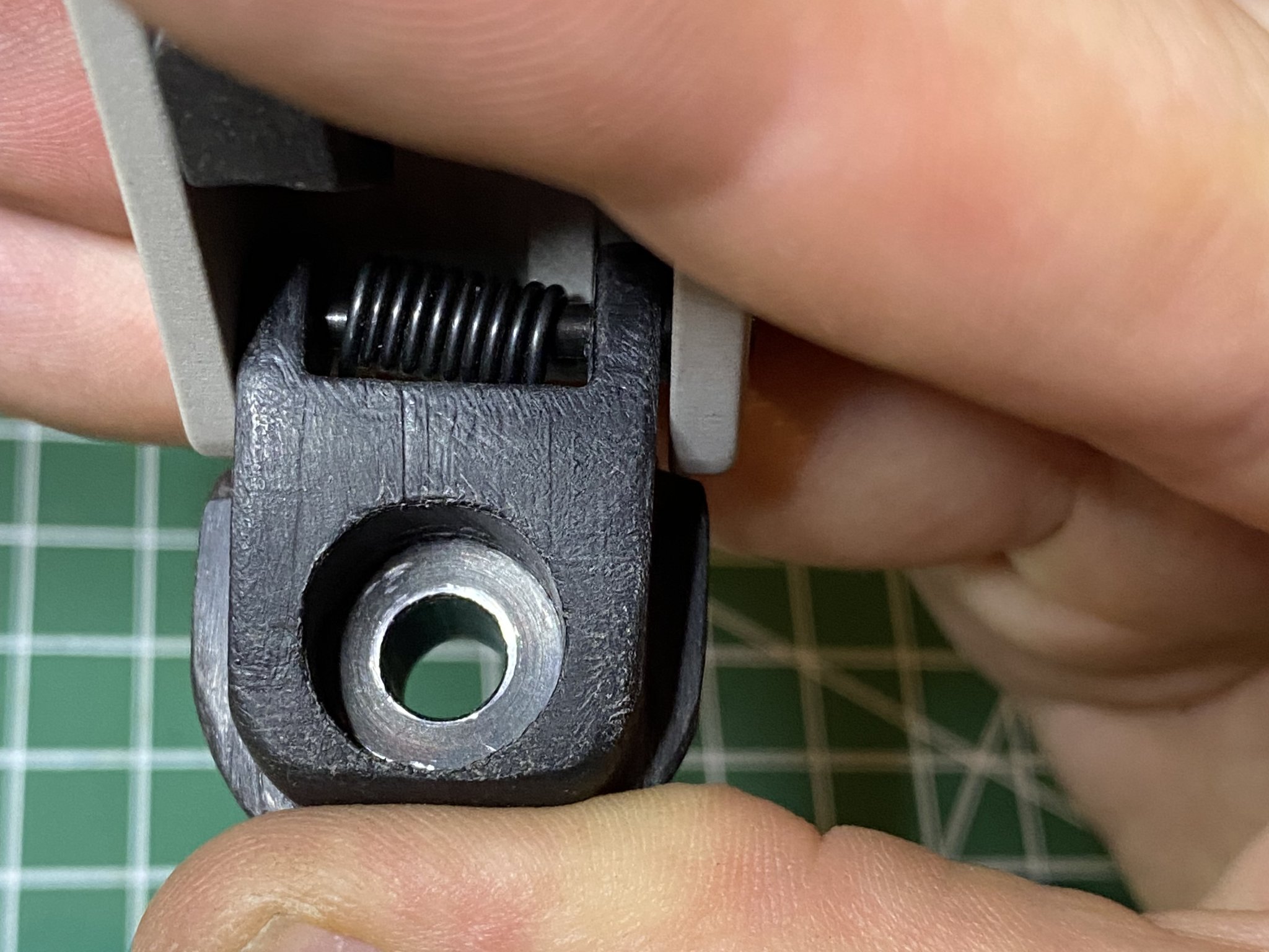 Giá đỡ tay cầm cho Volkswagen Fox đời cũ