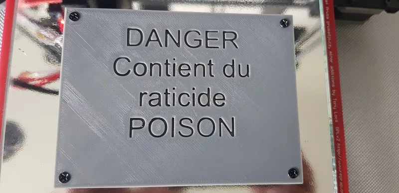 Hộp bẫy chuột dạng trạm nhử mồi