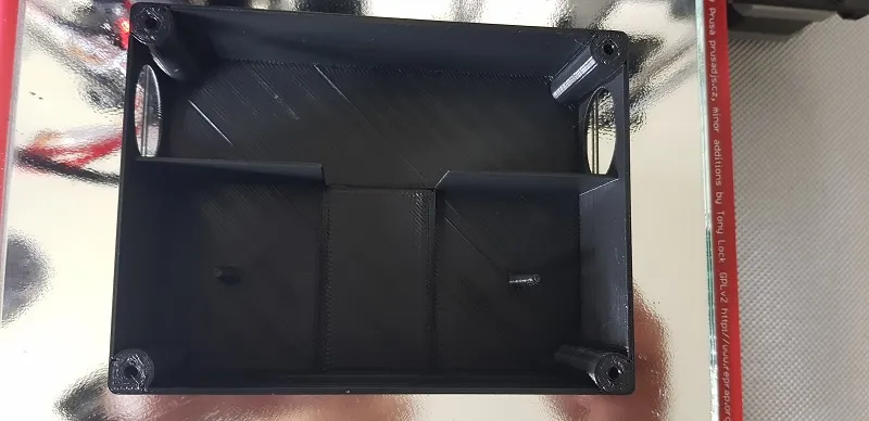 Hộp bẫy chuột dạng trạm nhử mồi