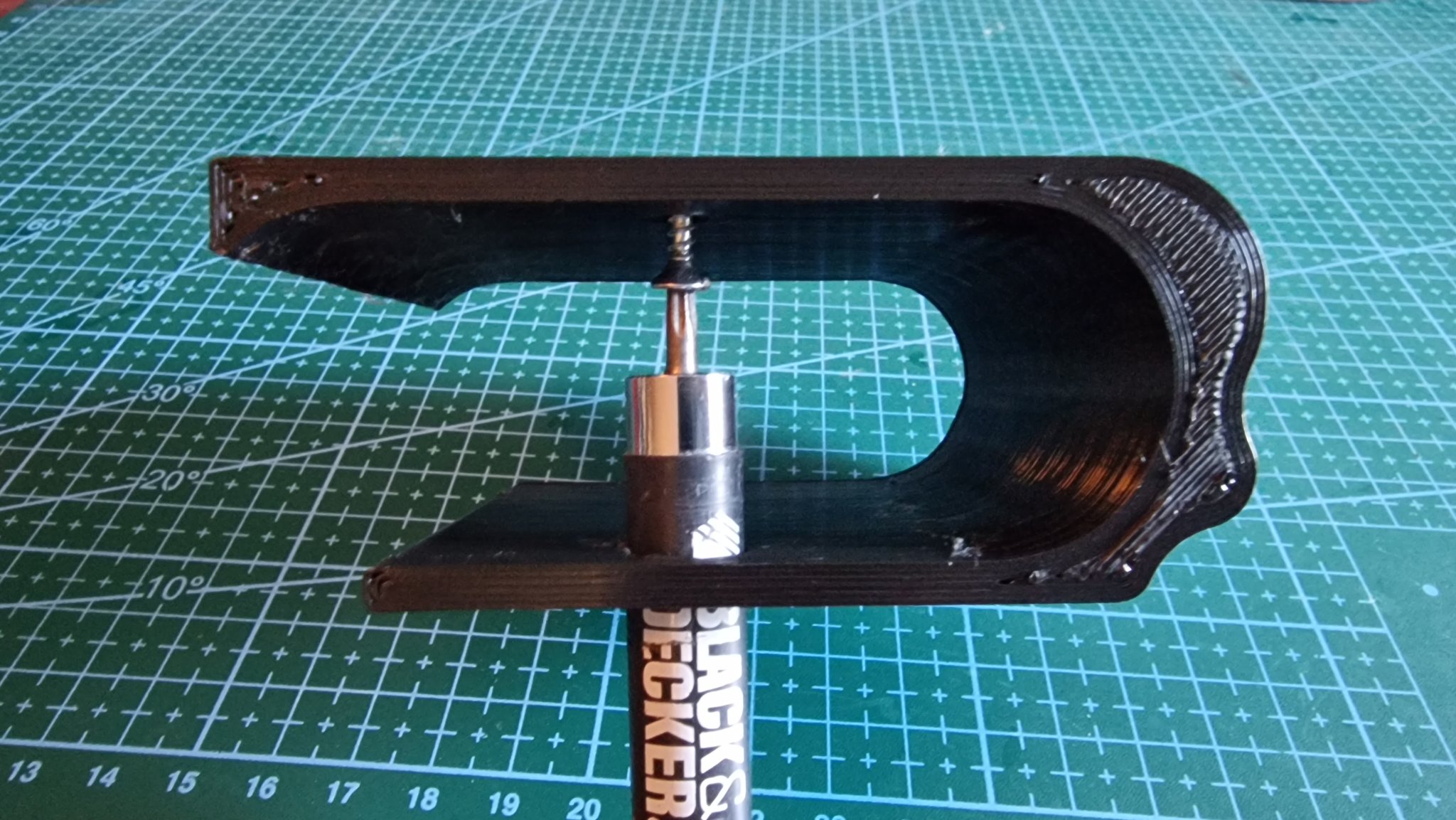 Giá đỡ dưới bàn cho GL-SFT1200 của GL iNet