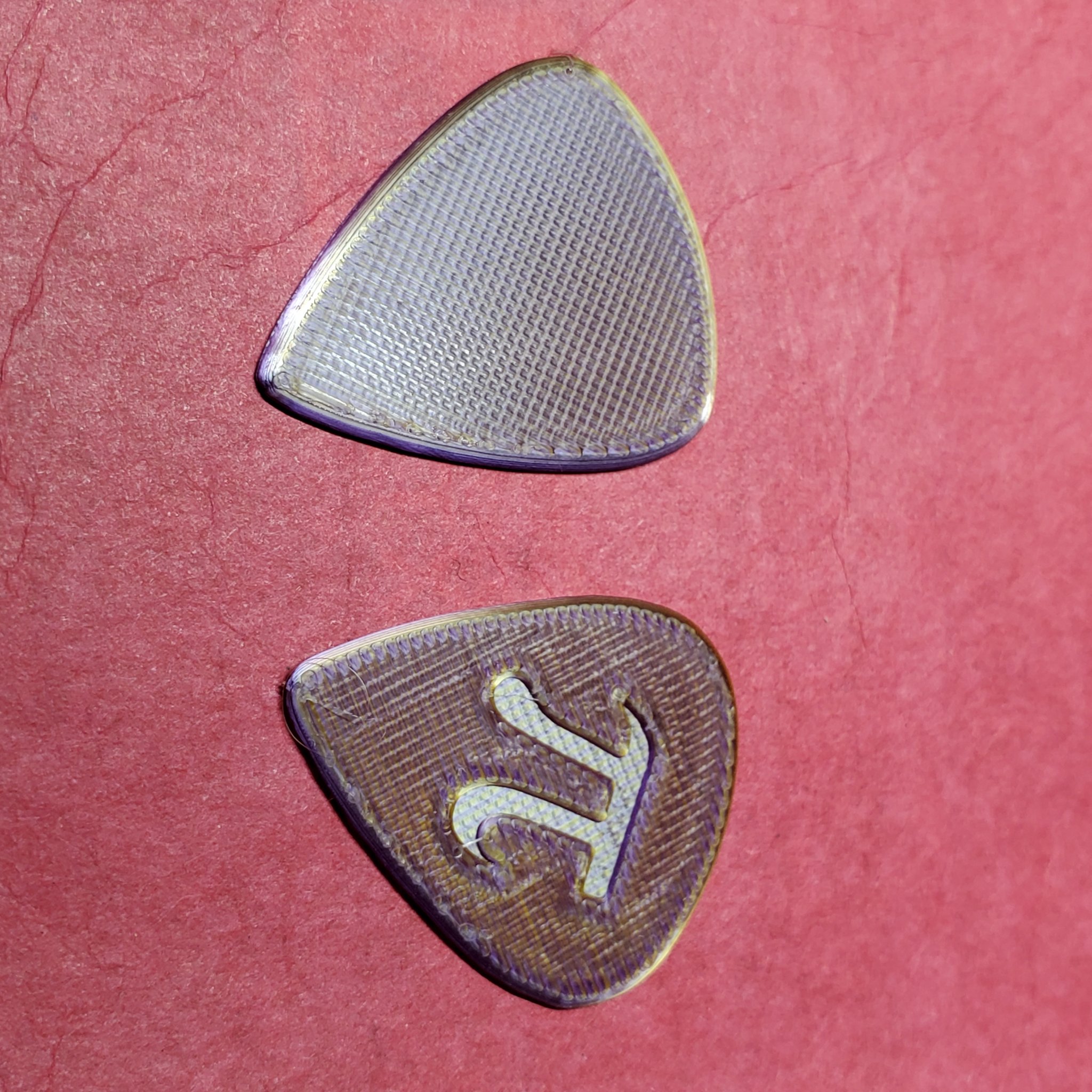 Thiết kế móc đàn guitar độc đáo và tiện dụng