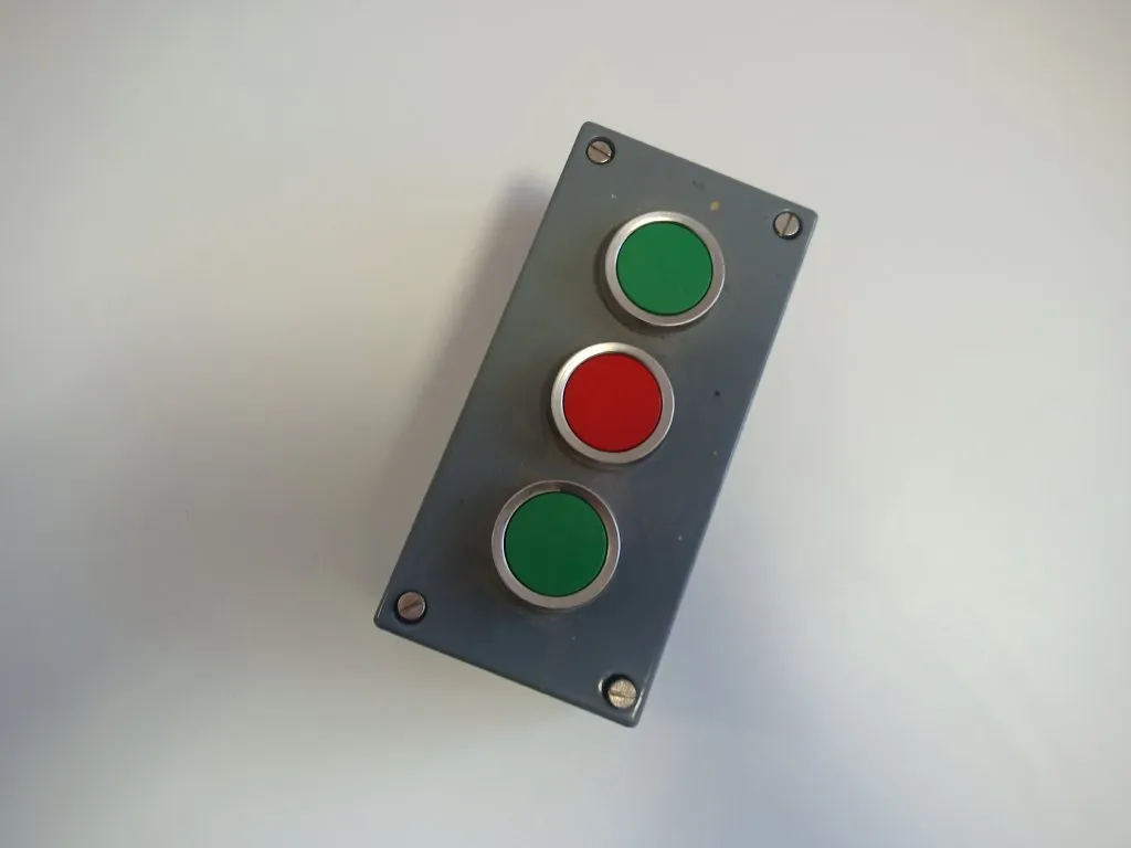 Hộp công tắc cho bộ công tắc T6-30 của Tiệp Khắc