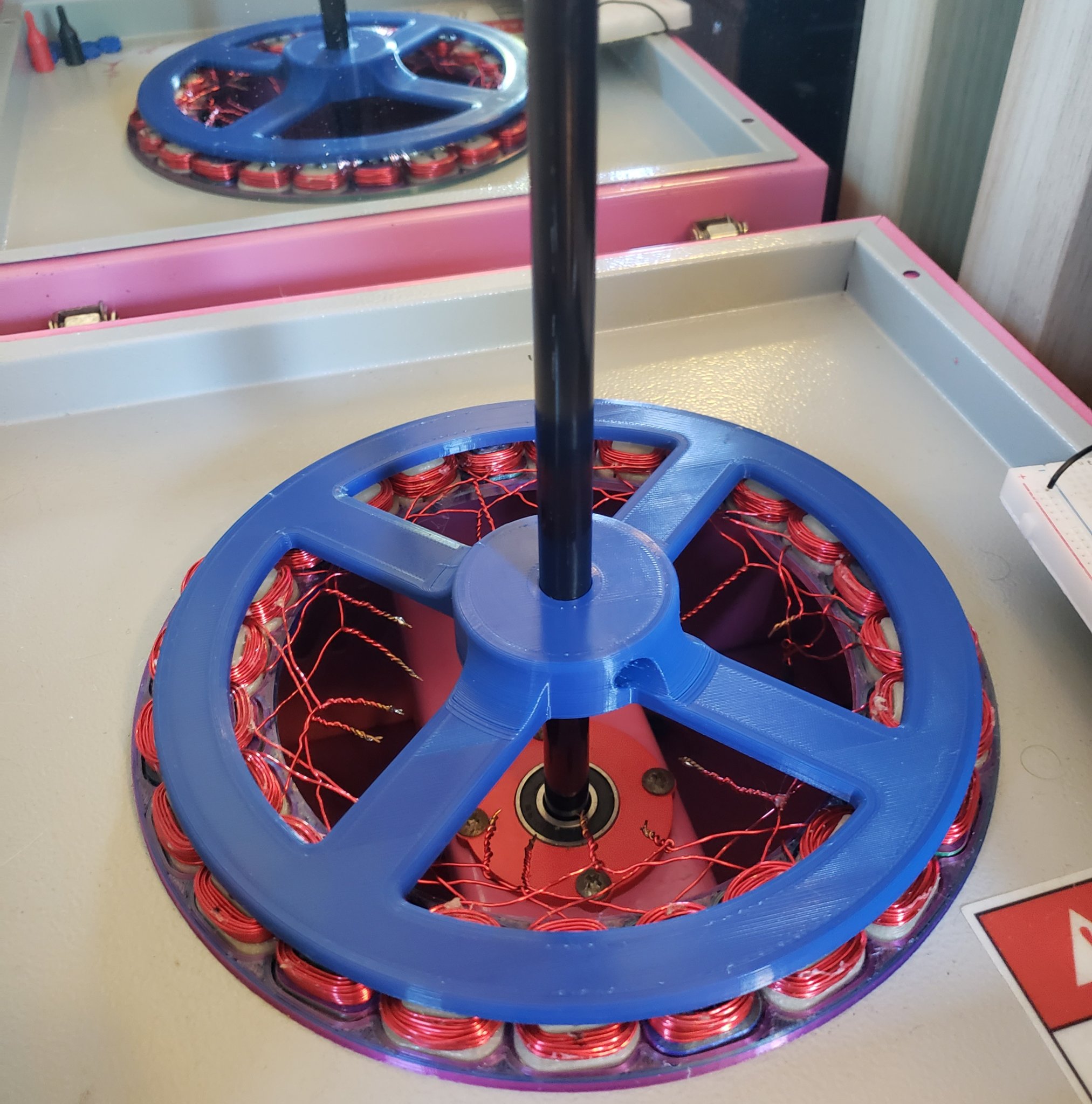 Máy phát điện trục từ tính ba pha nhỏ gọn