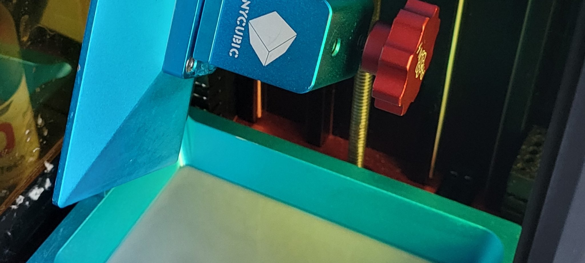 Giá đỡ nhỏ giọt nghiêng cho máy in Anycubic Photon S