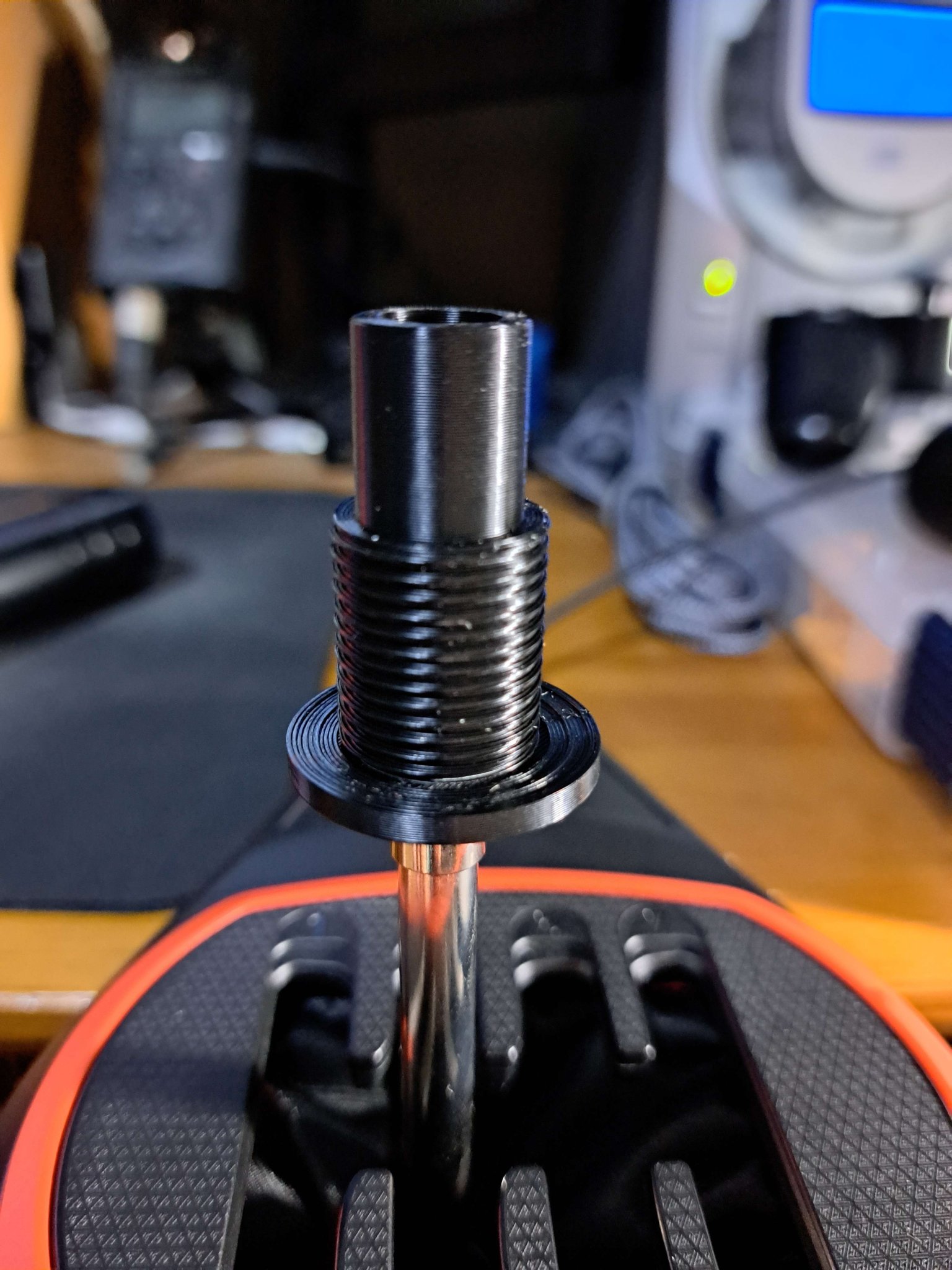 Bộ chuyển đổi núm chuyển số Thrustmaster TH8S cho núm M18