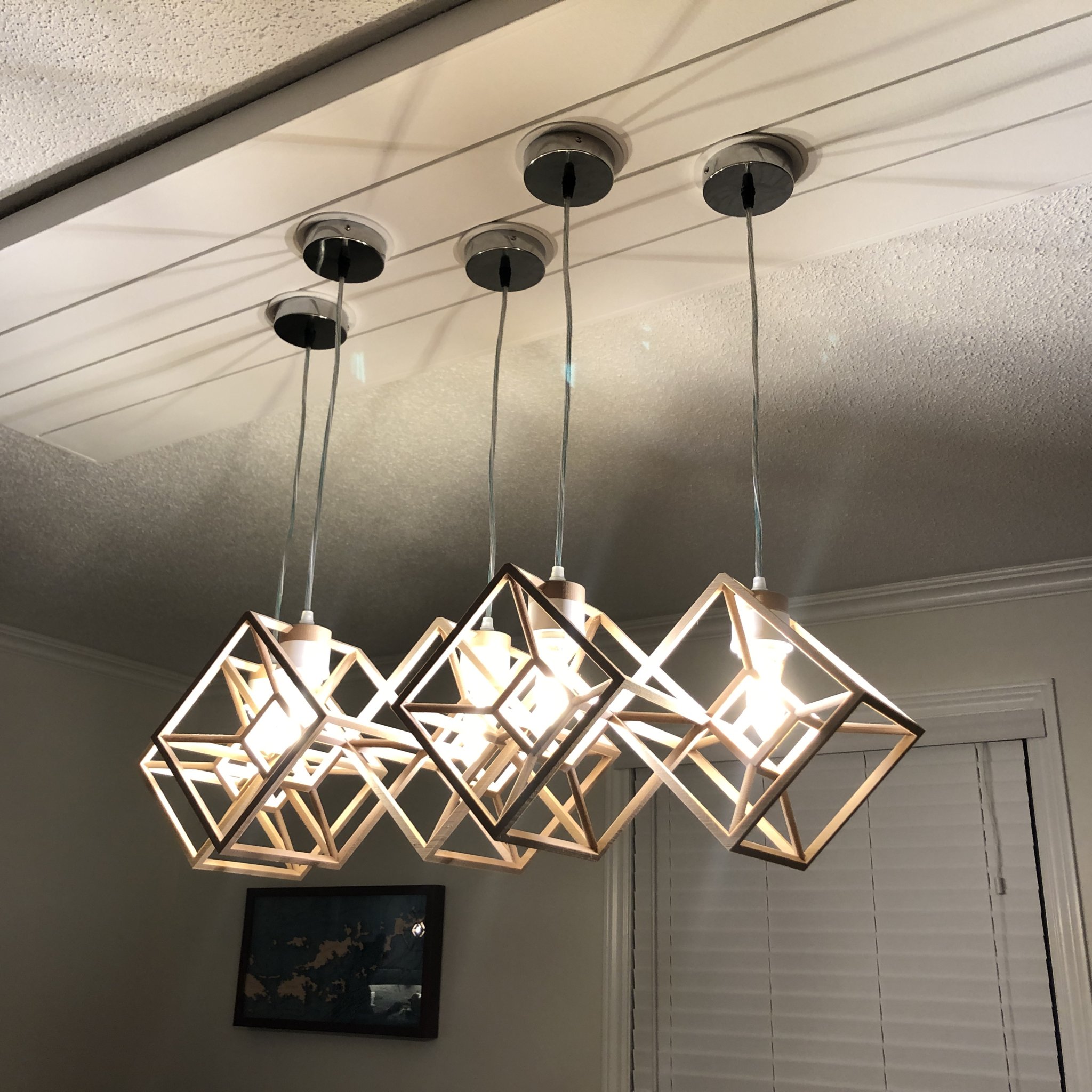 Đèn chùm Tesseract độc đáo cho bàn ăn