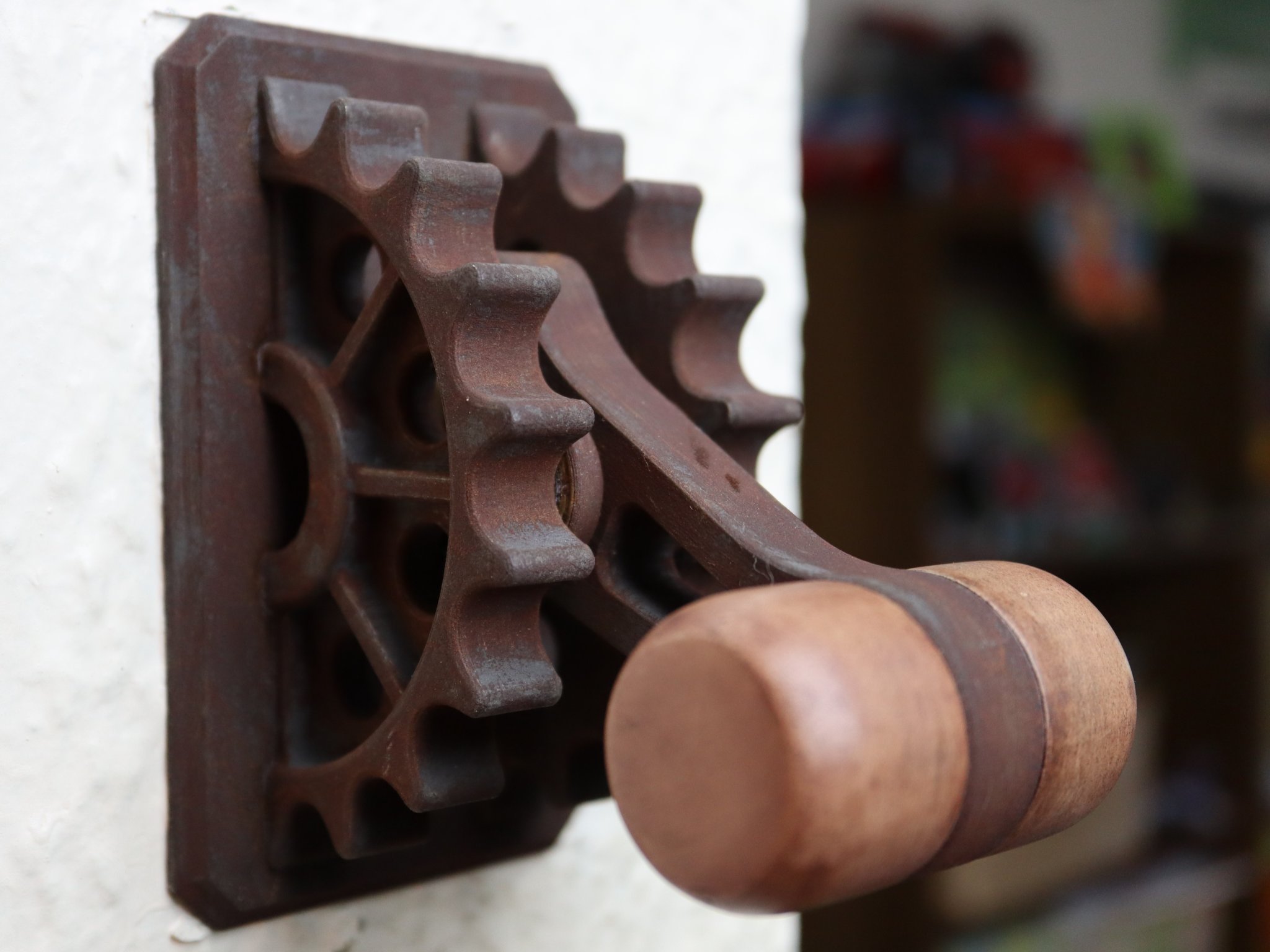 Công tắc đèn phong cách steampunk cho phòng trẻ em