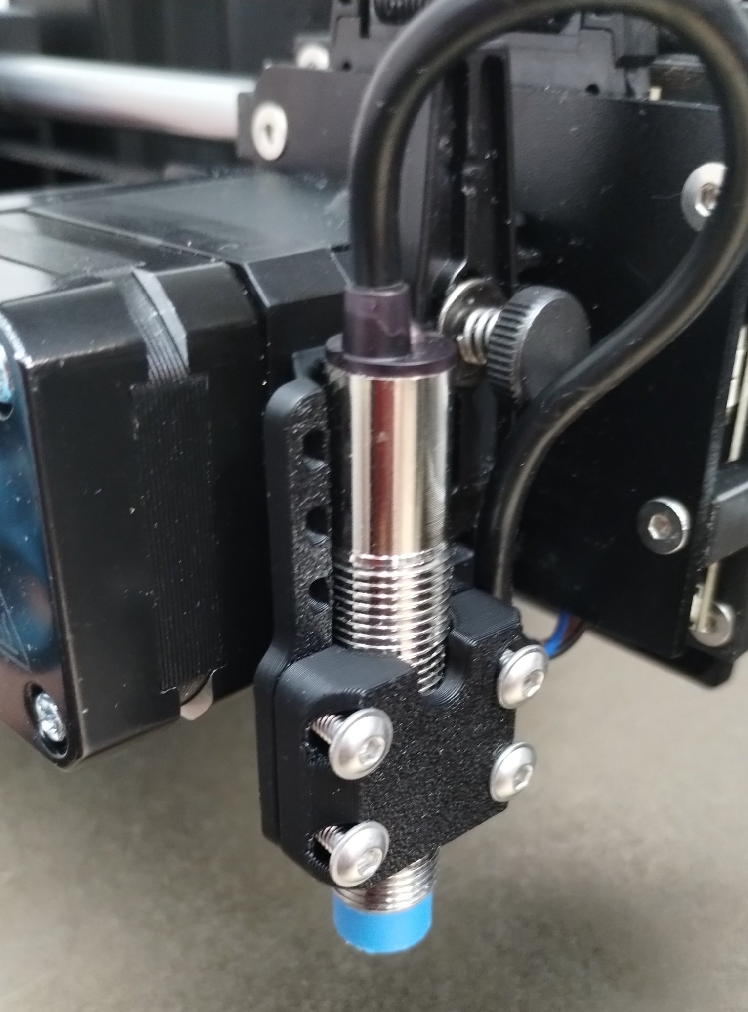 Giá đỡ cảm biến cảm ứng Sovol SV06 Plus có thể điều chỉnh