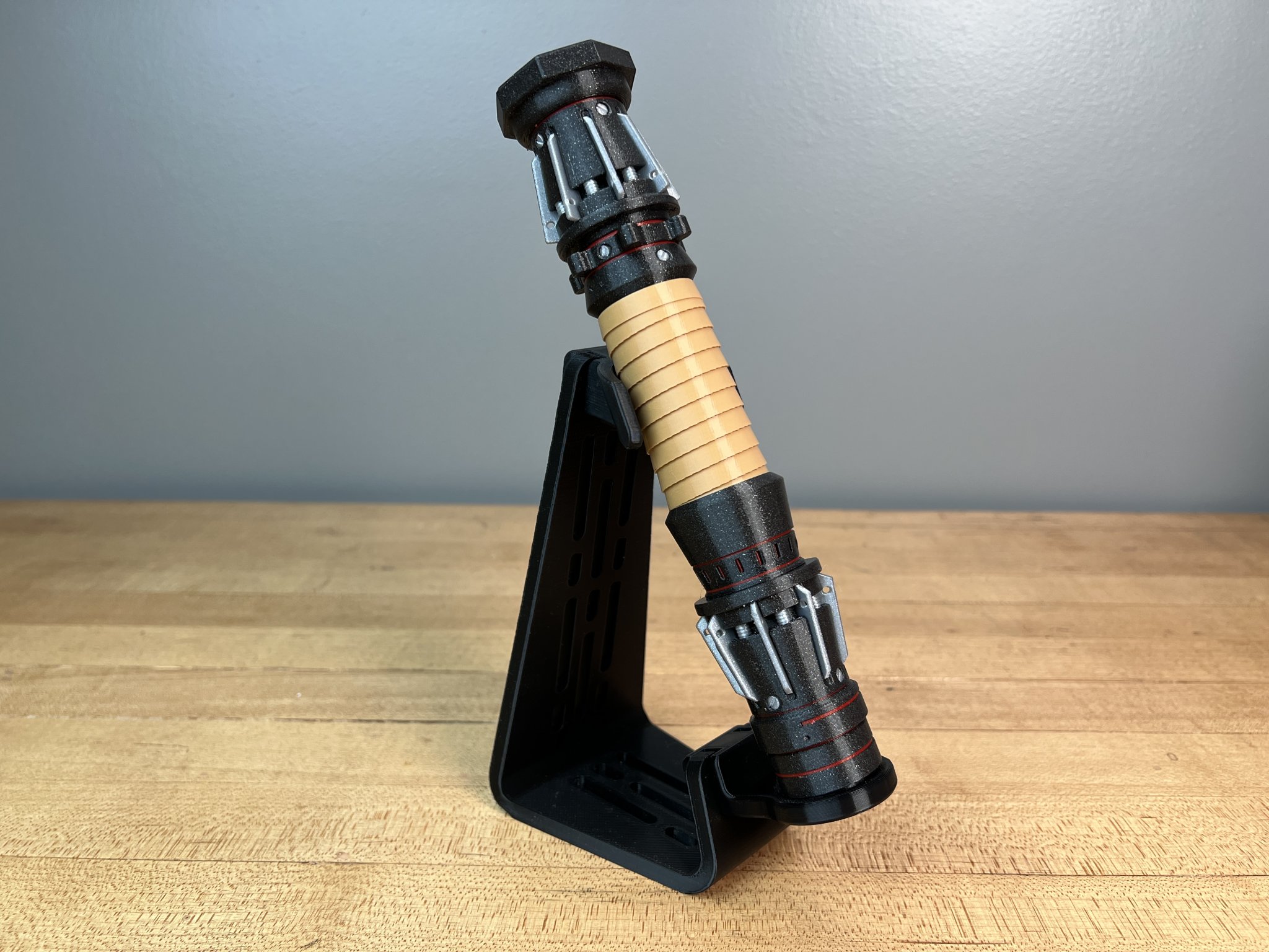 Giá đỡ đèn kiếm có thể thay đổi kích thước