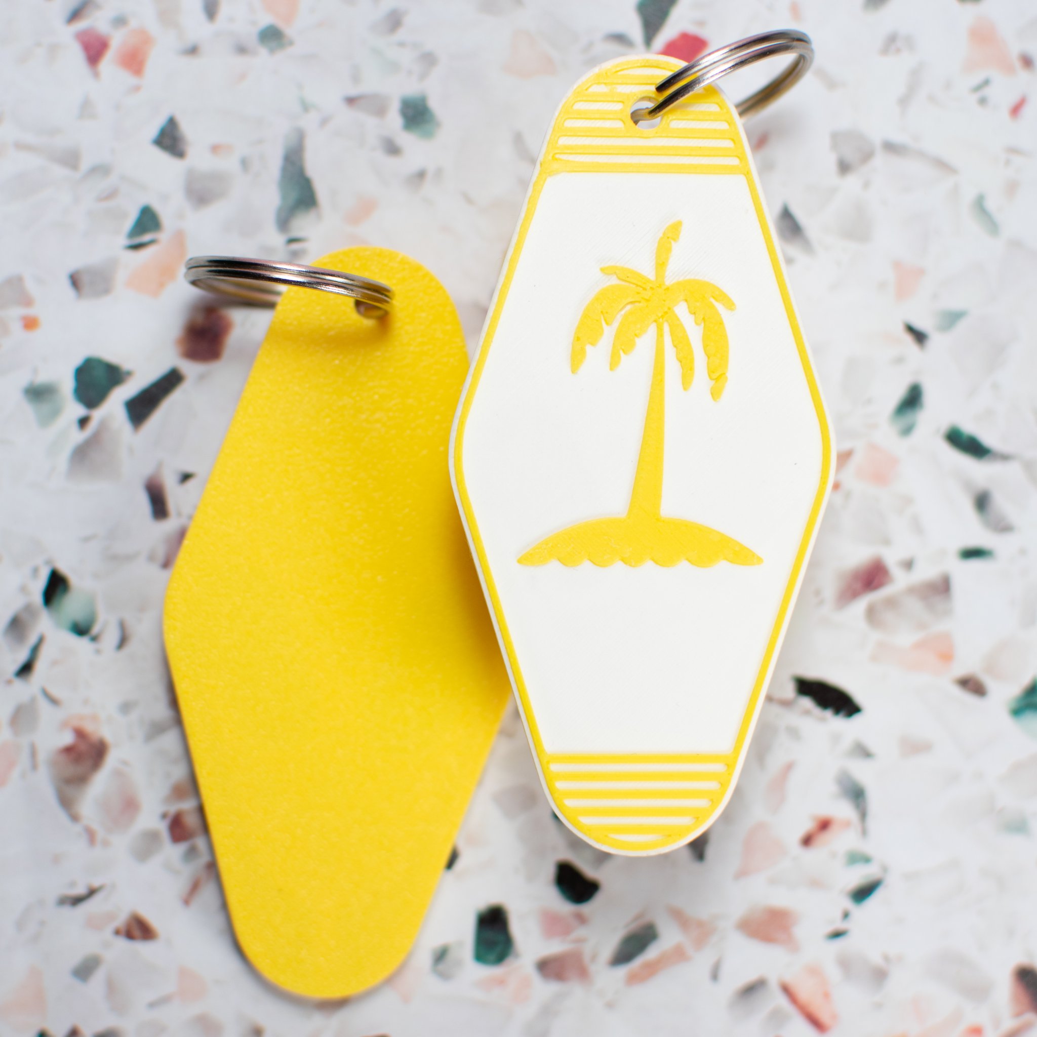 Thẻ khóa khách sạn tích hợp NFC và còi báo động