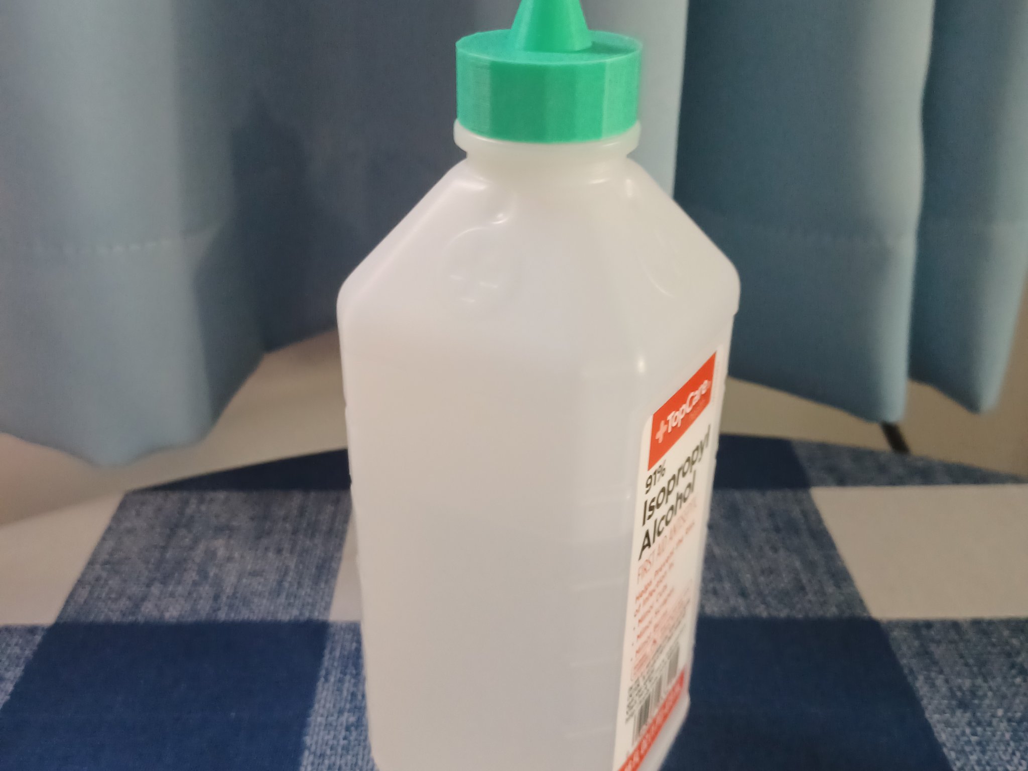 Nắp vặn cho chai cồn isopropyl