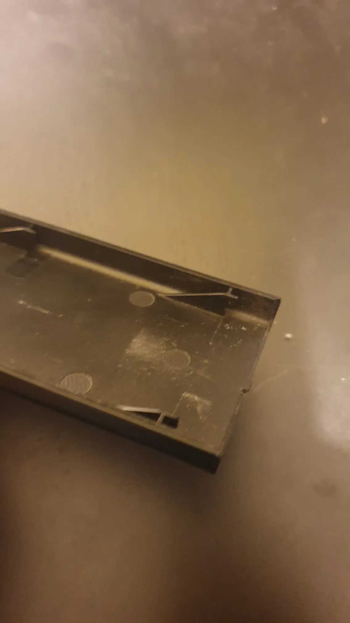 Thay thế nắp pin điều khiển TV SONY RMF-TX300E