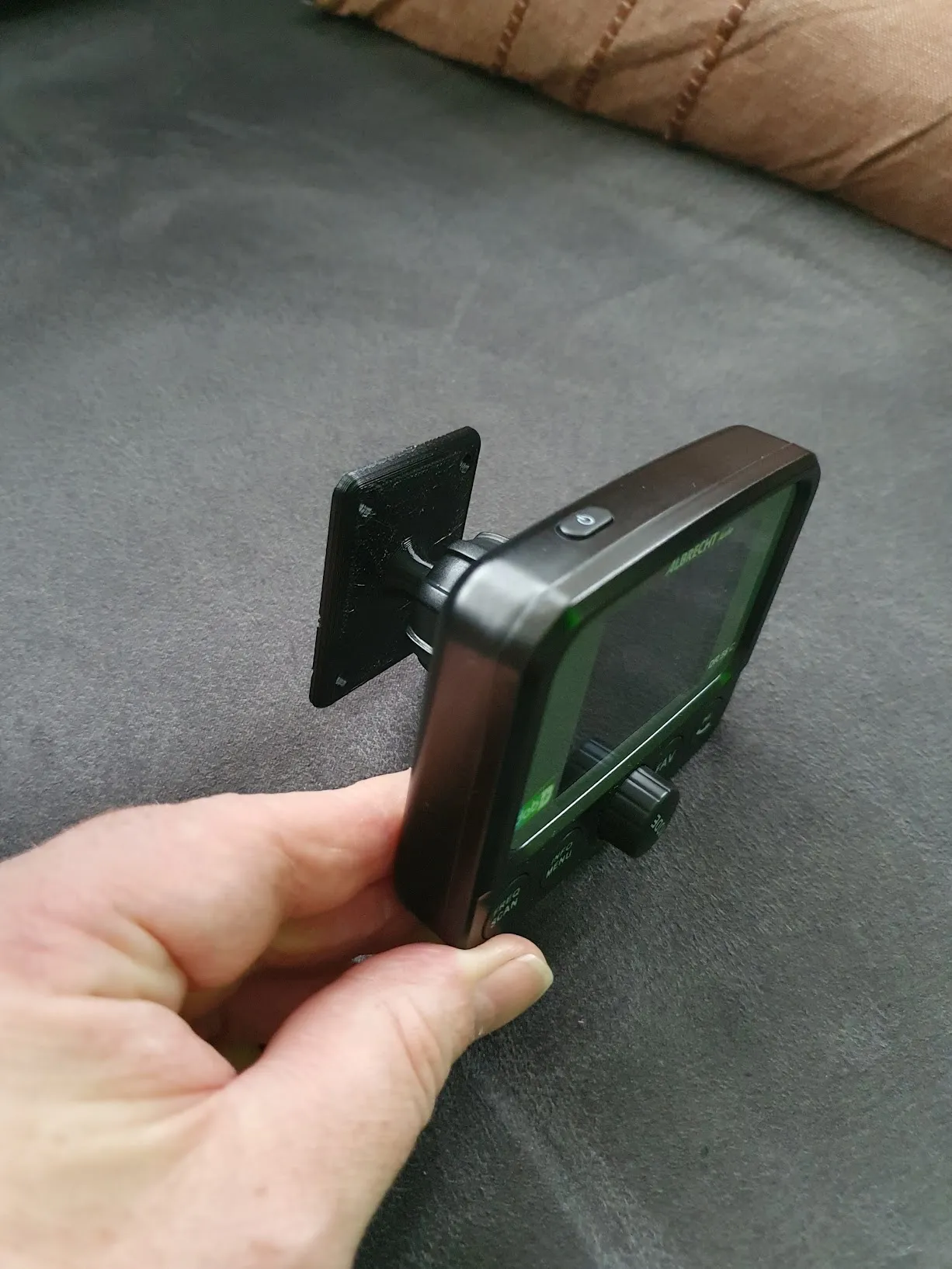 Giá đỡ bóng parametric cho Garmin và carkit