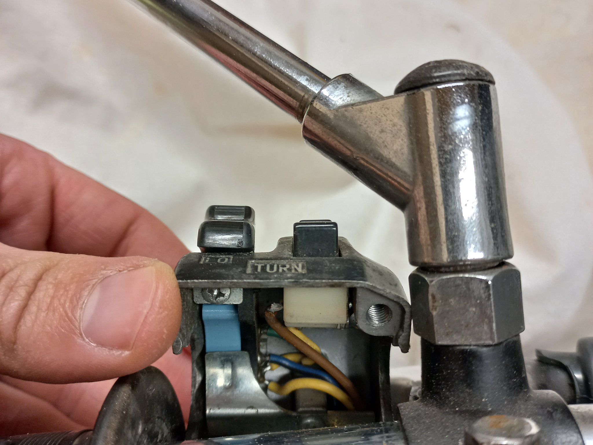 Công tắc đèn pha Lo/Hi cho 400SR 4G4, 500SR 2G4 48T