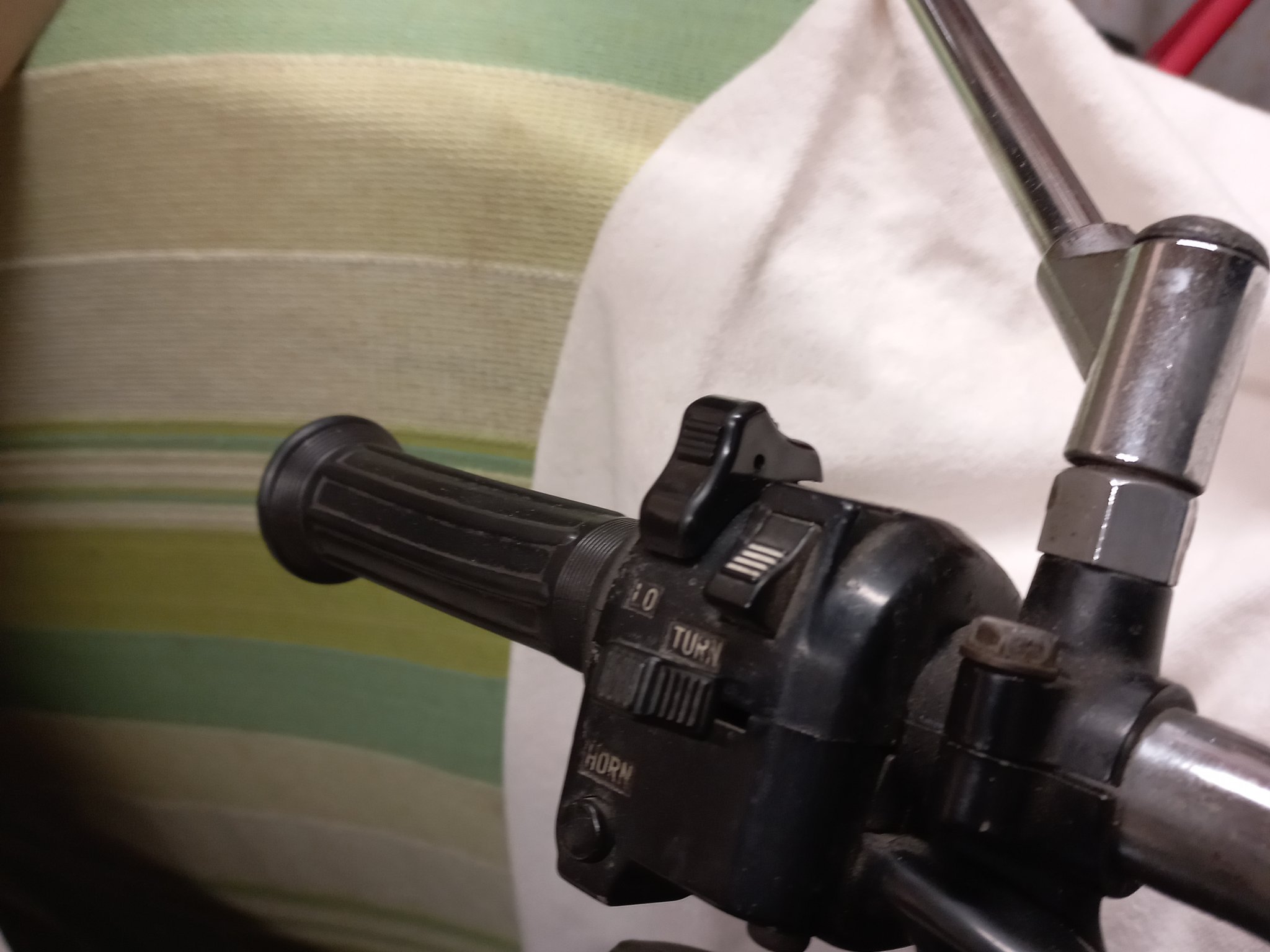 Công tắc đèn pha Lo/Hi cho 400SR 4G4, 500SR 2G4 48T