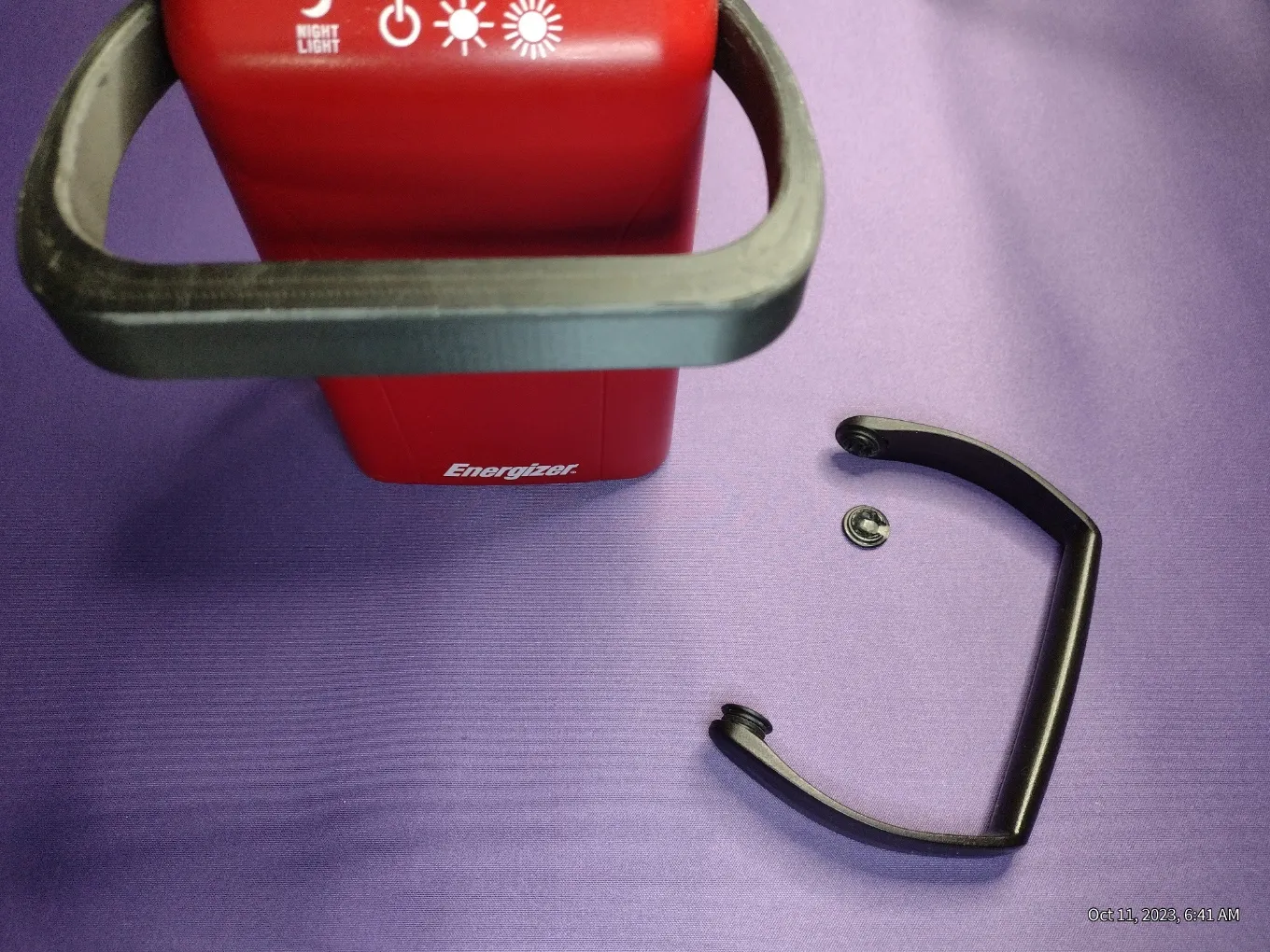 Tay cầm thay thế cho đèn pin Energizer có đèn ngủ